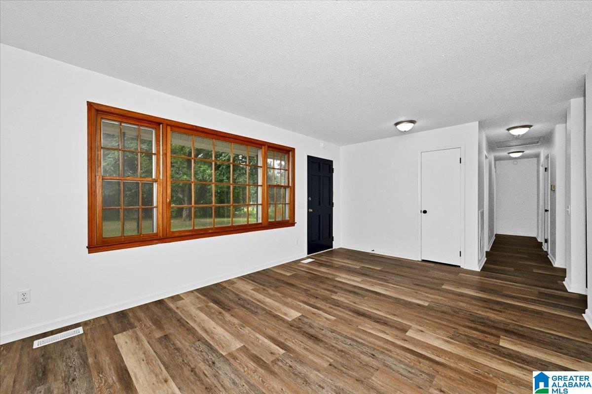 Photo 3 of Sale Pending at 601 Milligan Rd, Falkville, AL 35622 | MLS# 21460213 | Listing updated on 2026-09-04