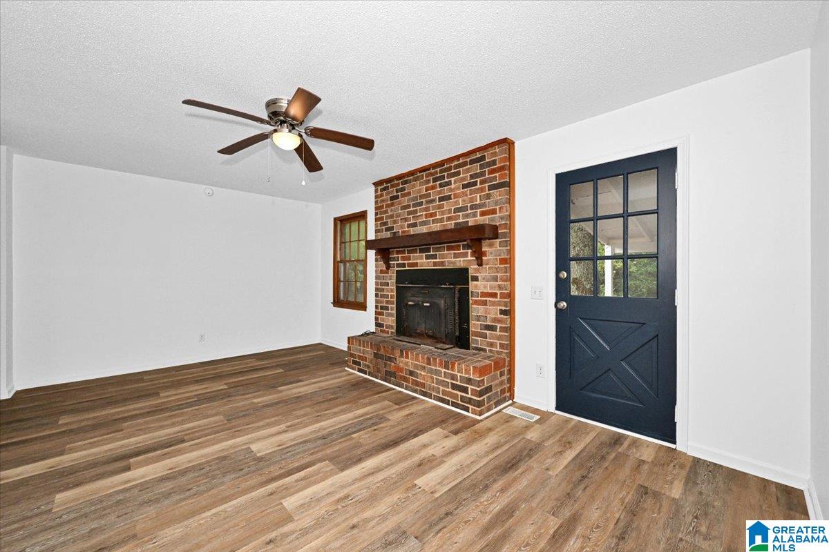 Photo 4 of Sale Pending at 601 Milligan Rd, Falkville, AL 35622 | MLS# 21460213 | Listing updated on 2026-09-04