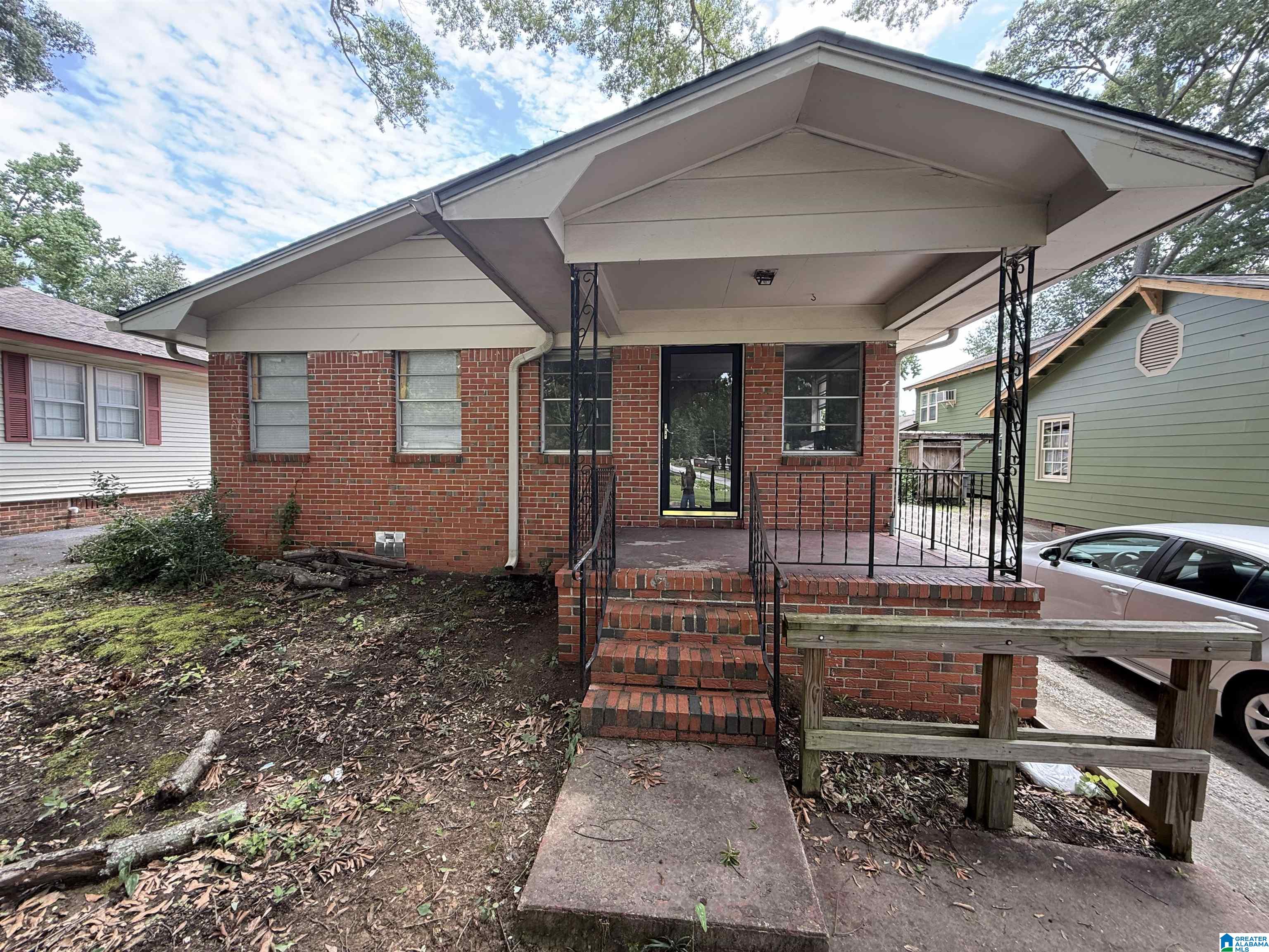 Photo 1 of Single family home for sale at 129 16th Street S, Birmingham, AL 35210 | MLS# 21460218 | Listing updated on 2026-08-28