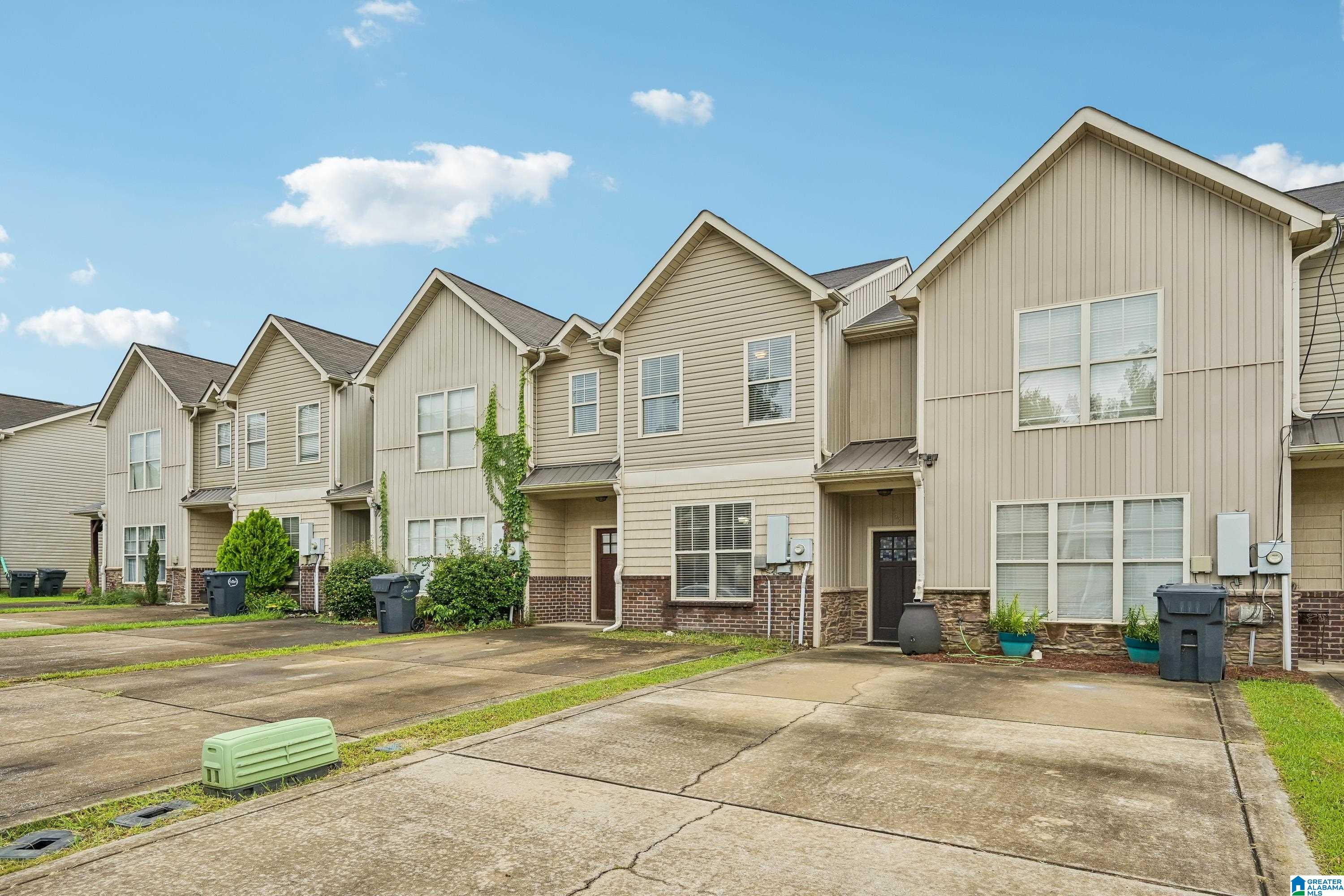 3rd image of 643 The Heights Lane, Calera, AL 35040 | MLS# 21460220