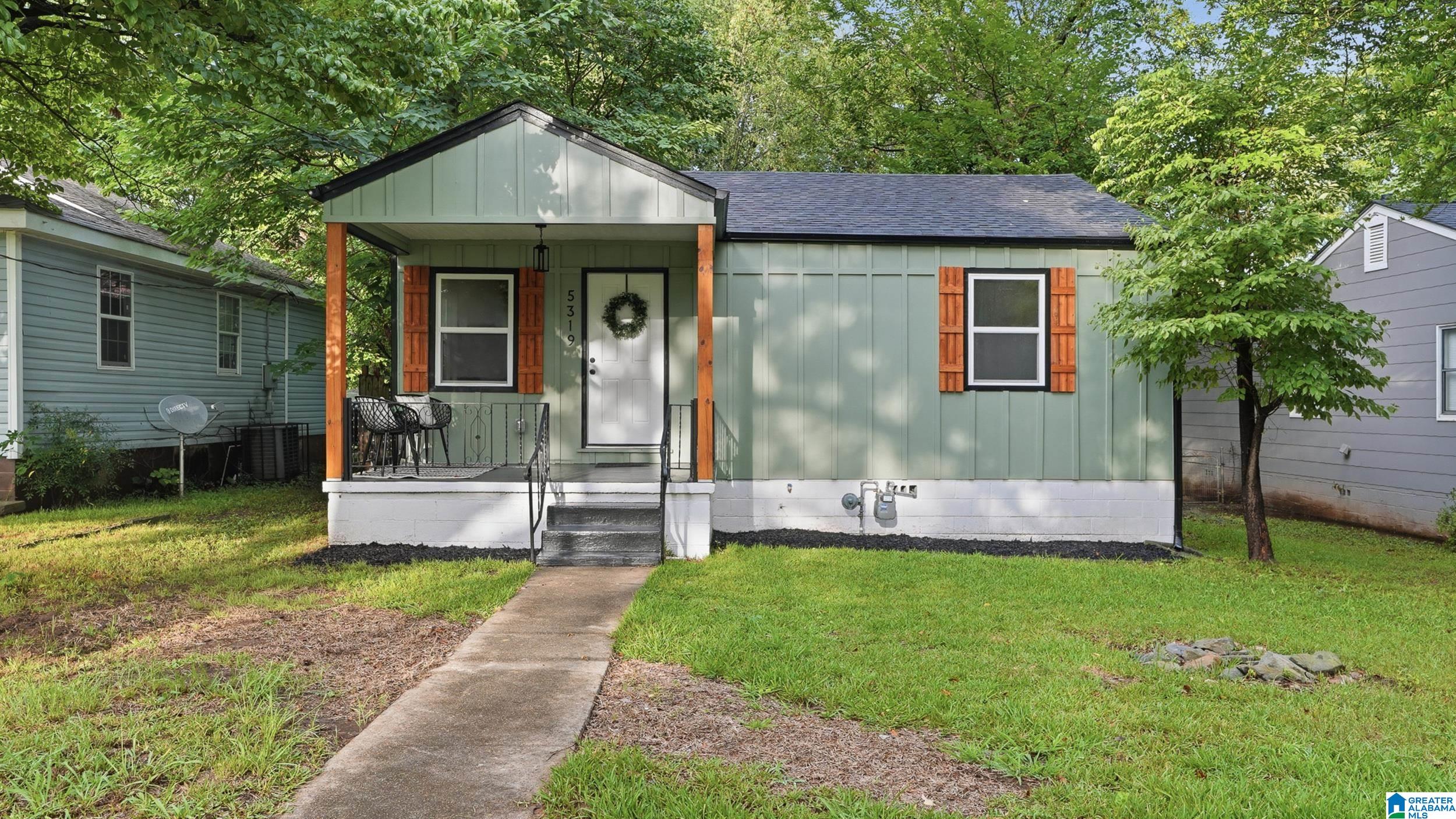 Photo 2 of Single family home for sale at 5319 Ct J, Birmingham, AL 35208 | MLS# 21460233 | Listing updated on 2026-08-24