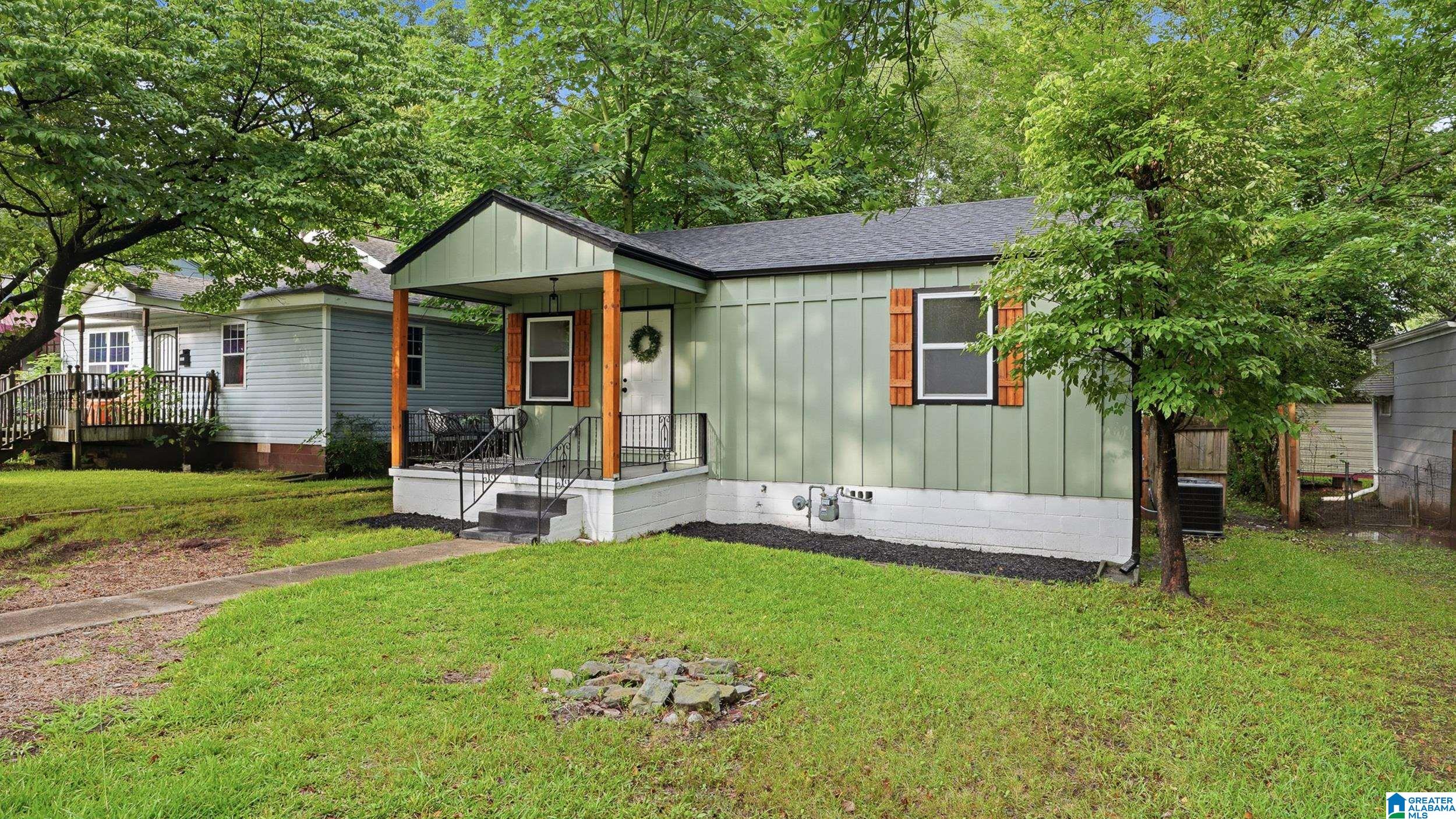 Photo 3 of Single family home for sale at 5319 Ct J, Birmingham, AL 35208 | MLS# 21460233 | Listing updated on 2026-08-24