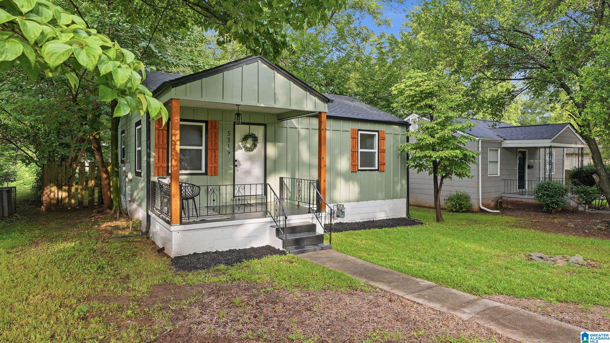 Photo 3 of Sale Pending at 5319 Ct J, Birmingham, AL 35208 | MLS# 21460233 | Listing updated on 2026-09-19