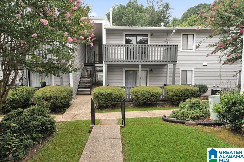 3rd image of 708 Woodland Village #708, Birmingham, AL 35216 | MLS# 21460258