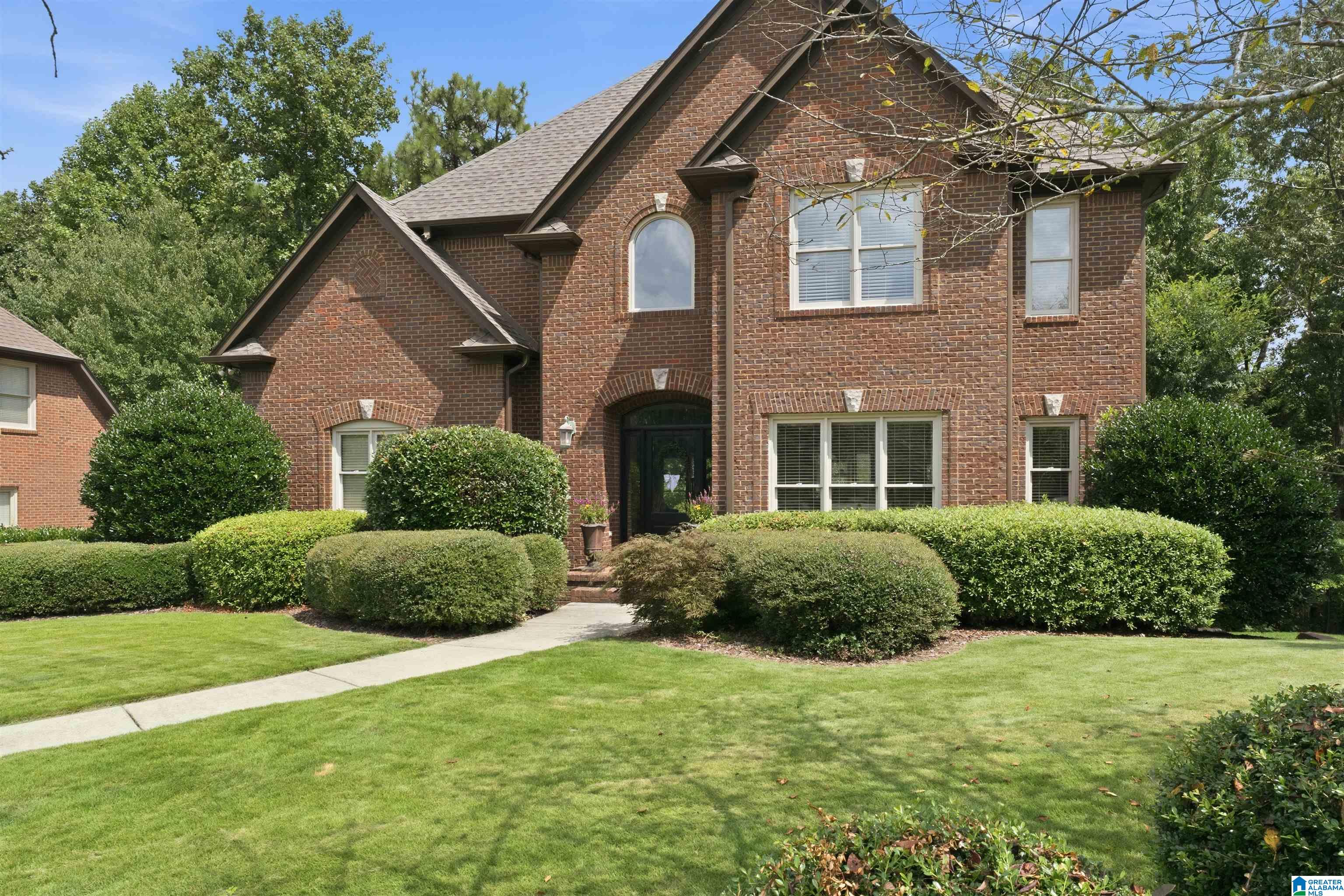 Photo 2 of Single family home for sale at 534 Highland Park Cir, Birmingham, AL 35242 | MLS# 21460269 | Listing updated on 2026-09-11