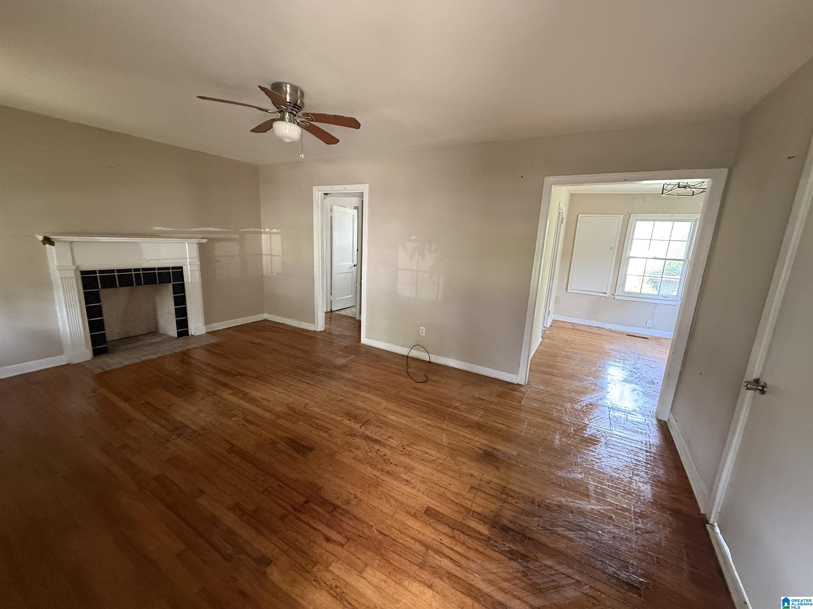 Photo 2 of Single family home for sale at 5513 Court O, Birmingham, AL 35208 | MLS# 21460271 | Listing updated on 2026-09-01