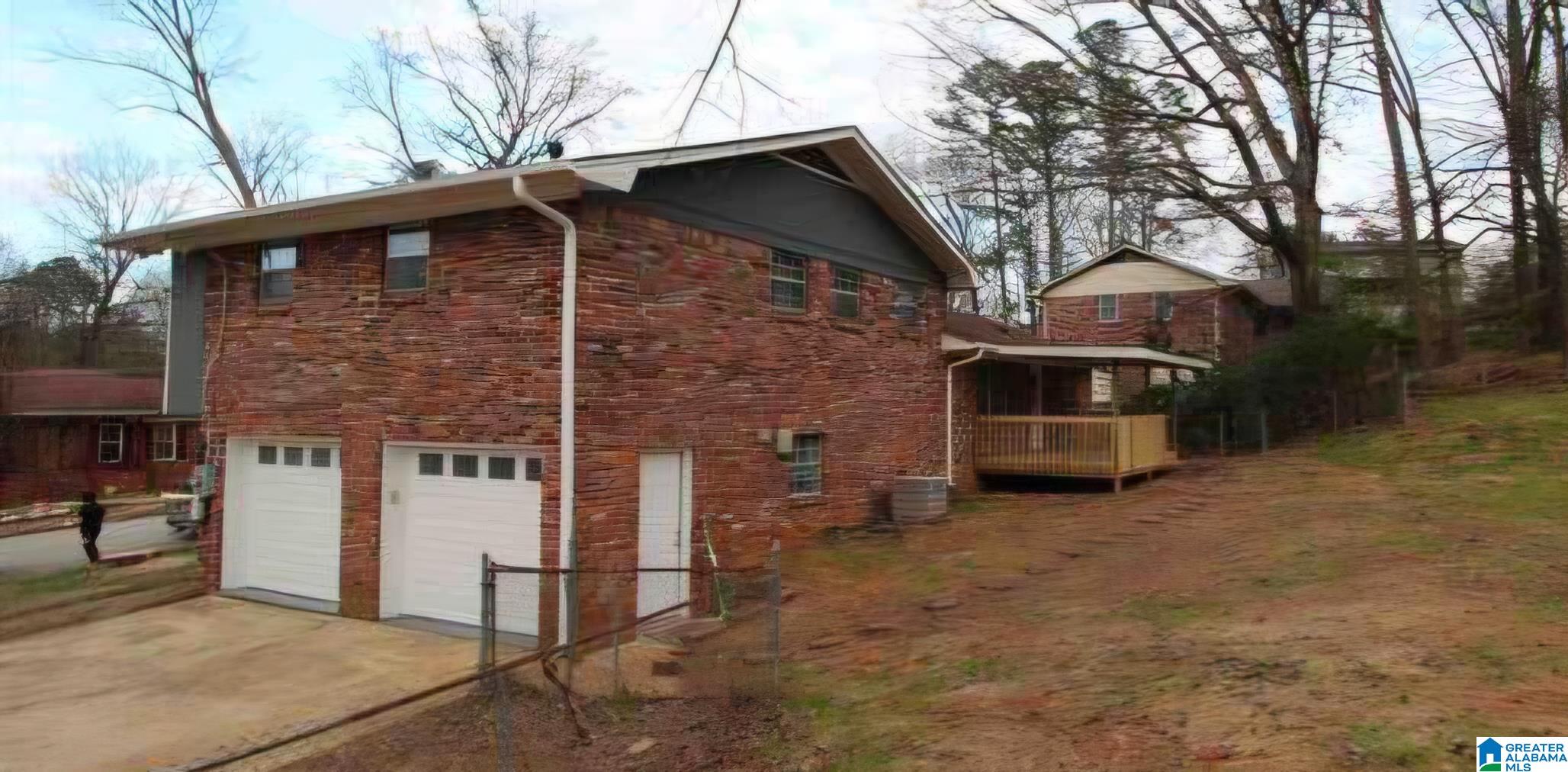 Photo 3 of Single family home for sale at 909 Nw 19th Court, Birmingham, AL 35215 | MLS# 21460290 | Listing updated on 2026-07-29
