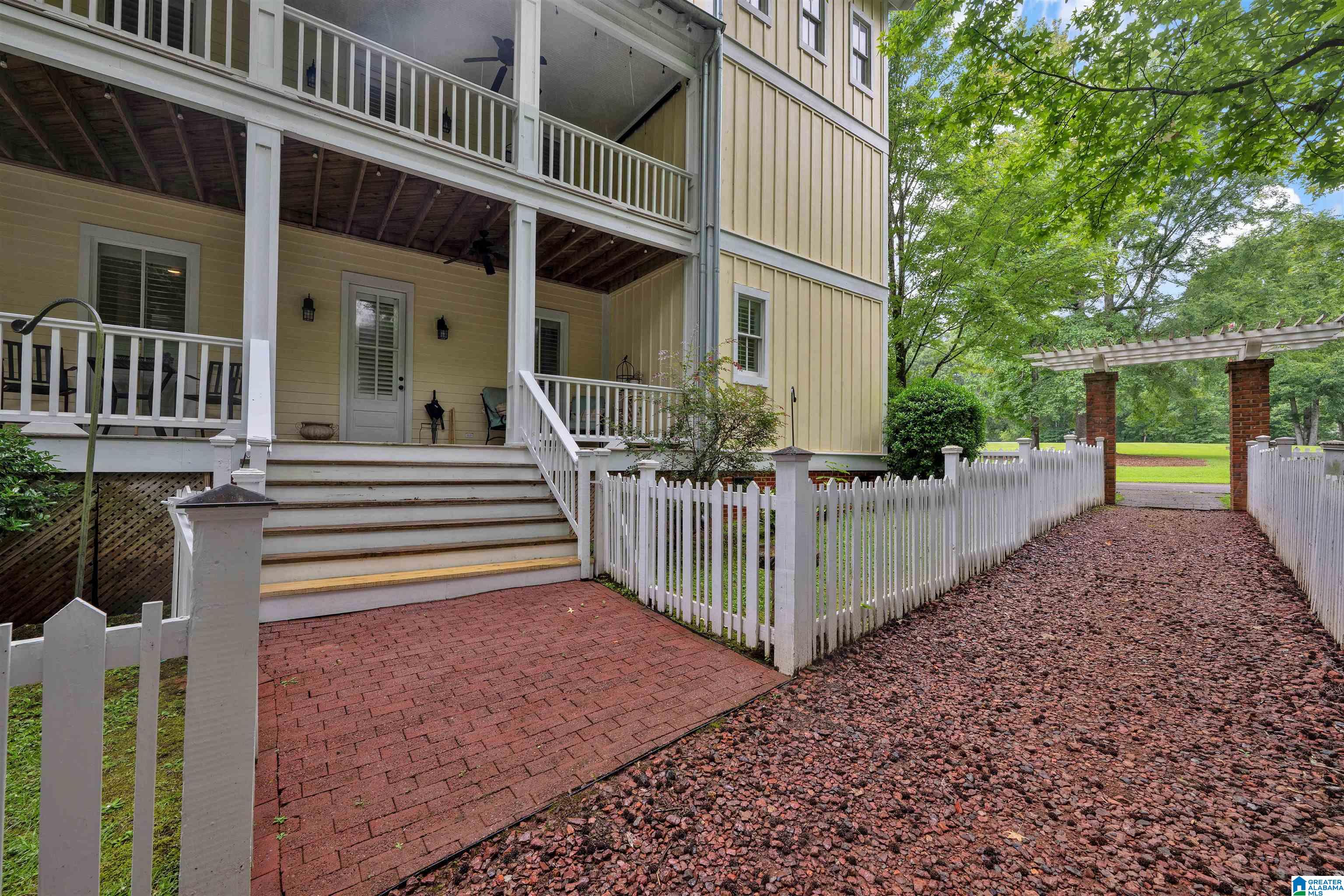 3rd image of 160 Drennen Park Circle, Hayden, AL 35079 | MLS# 21460291