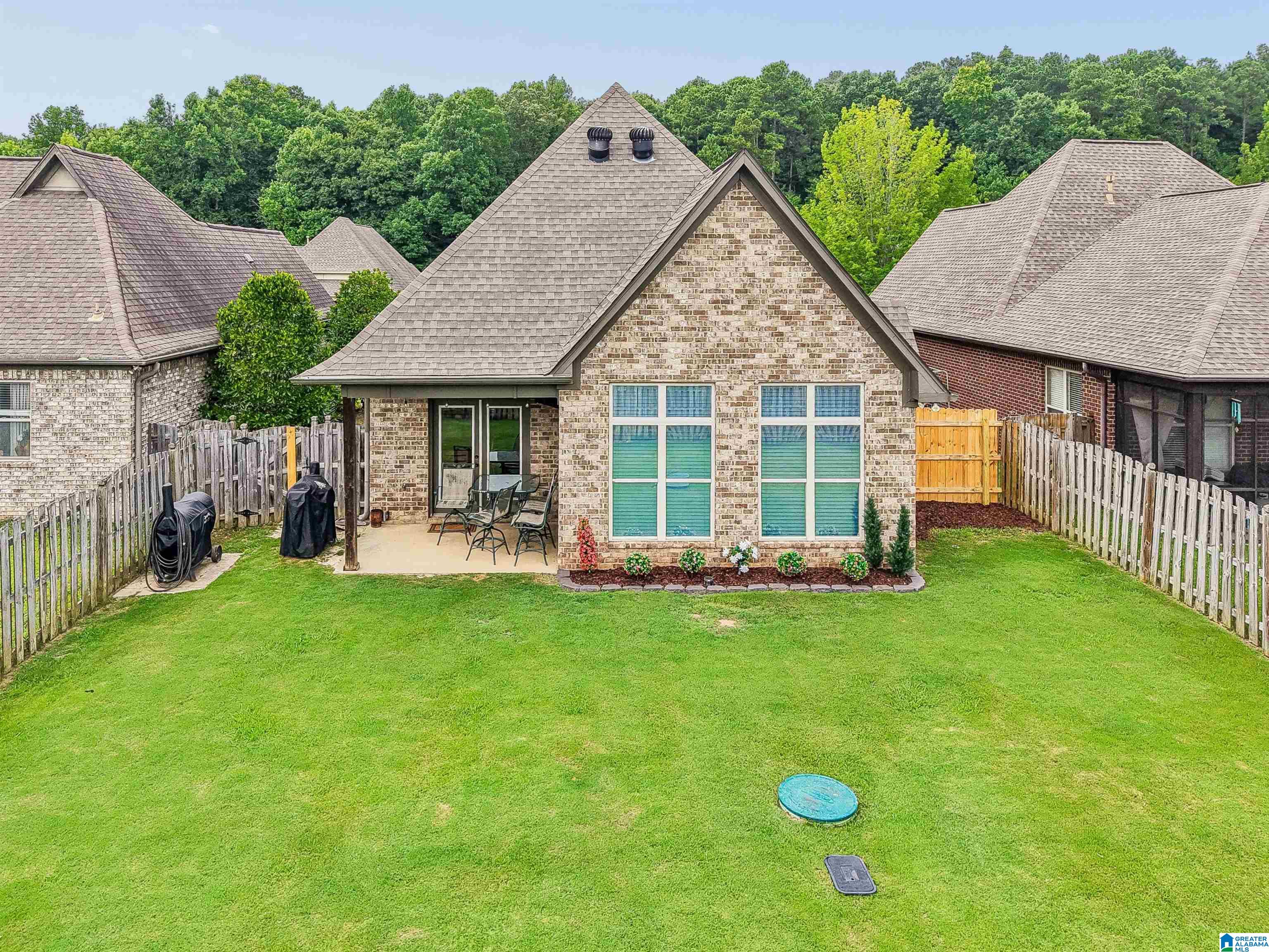 3rd image of 1205 Overlook Dr, Trussville, AL 35173 | MLS# 21460307