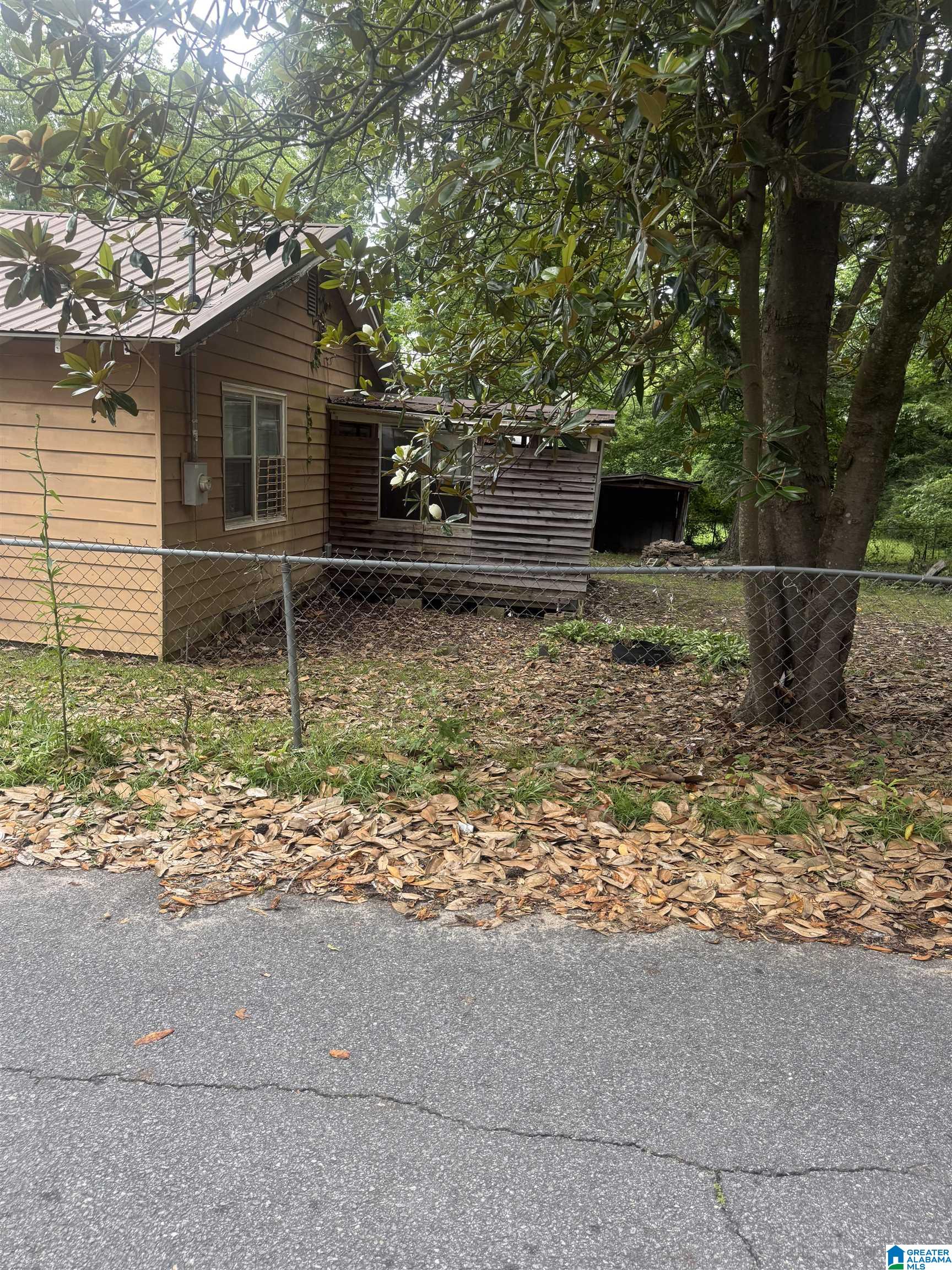 17th image of 587 Border Street, Roanoke, AL 36274 | MLS# 21460331