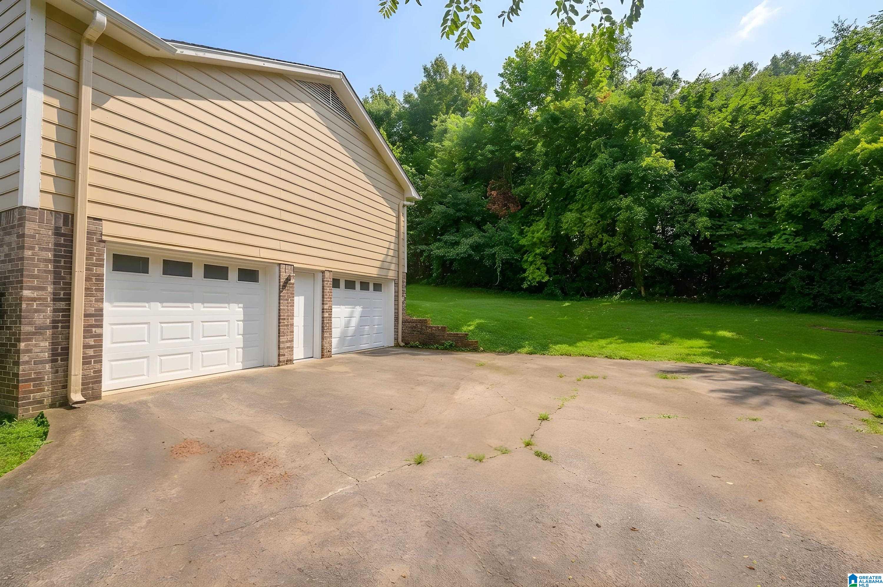 37th image of 5504 Desoto Circle, Pinson, AL 35126 | MLS# 21460378