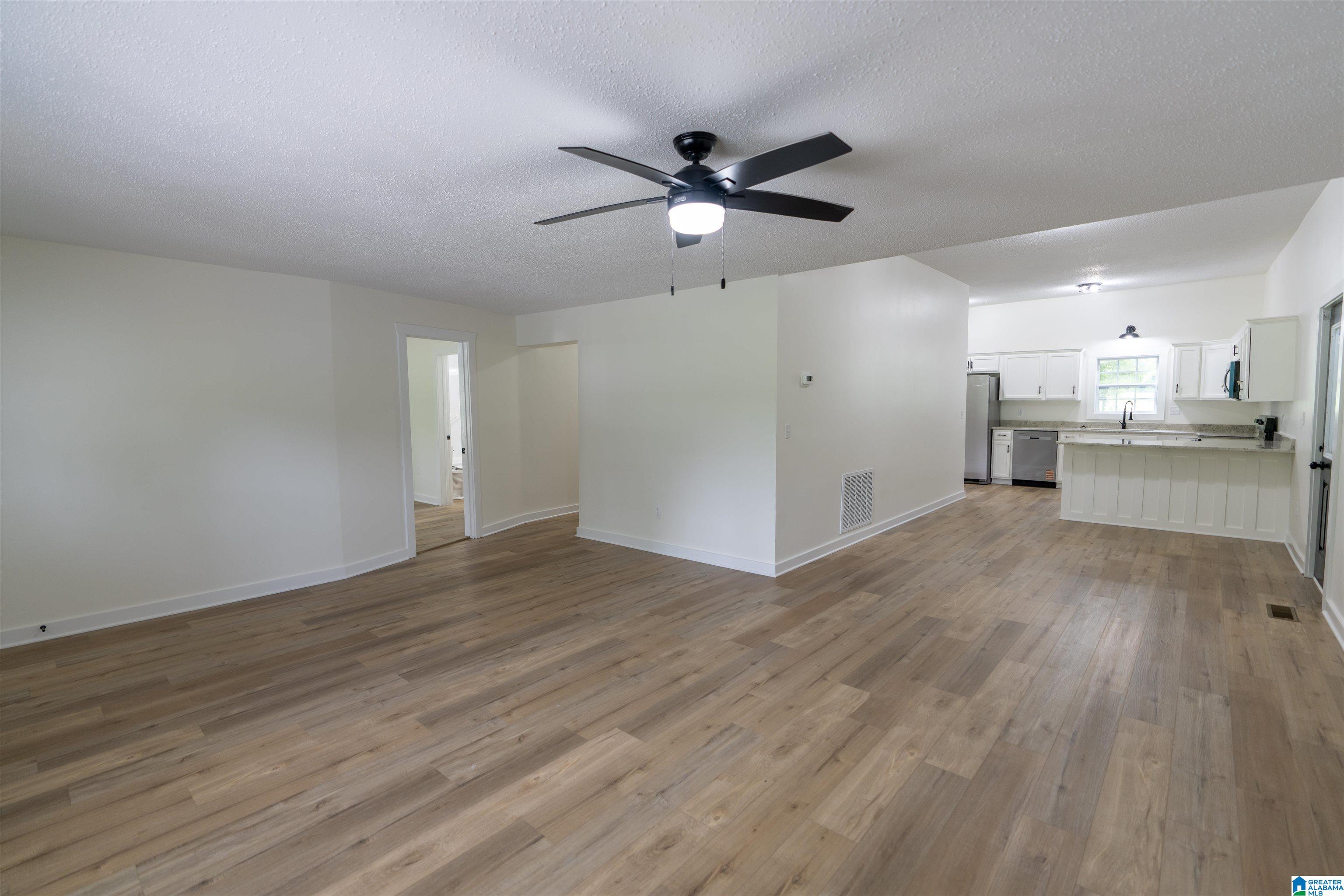 5th image of 6910 10Th Avenue, Altoona, AL 35952 | MLS# 21460412