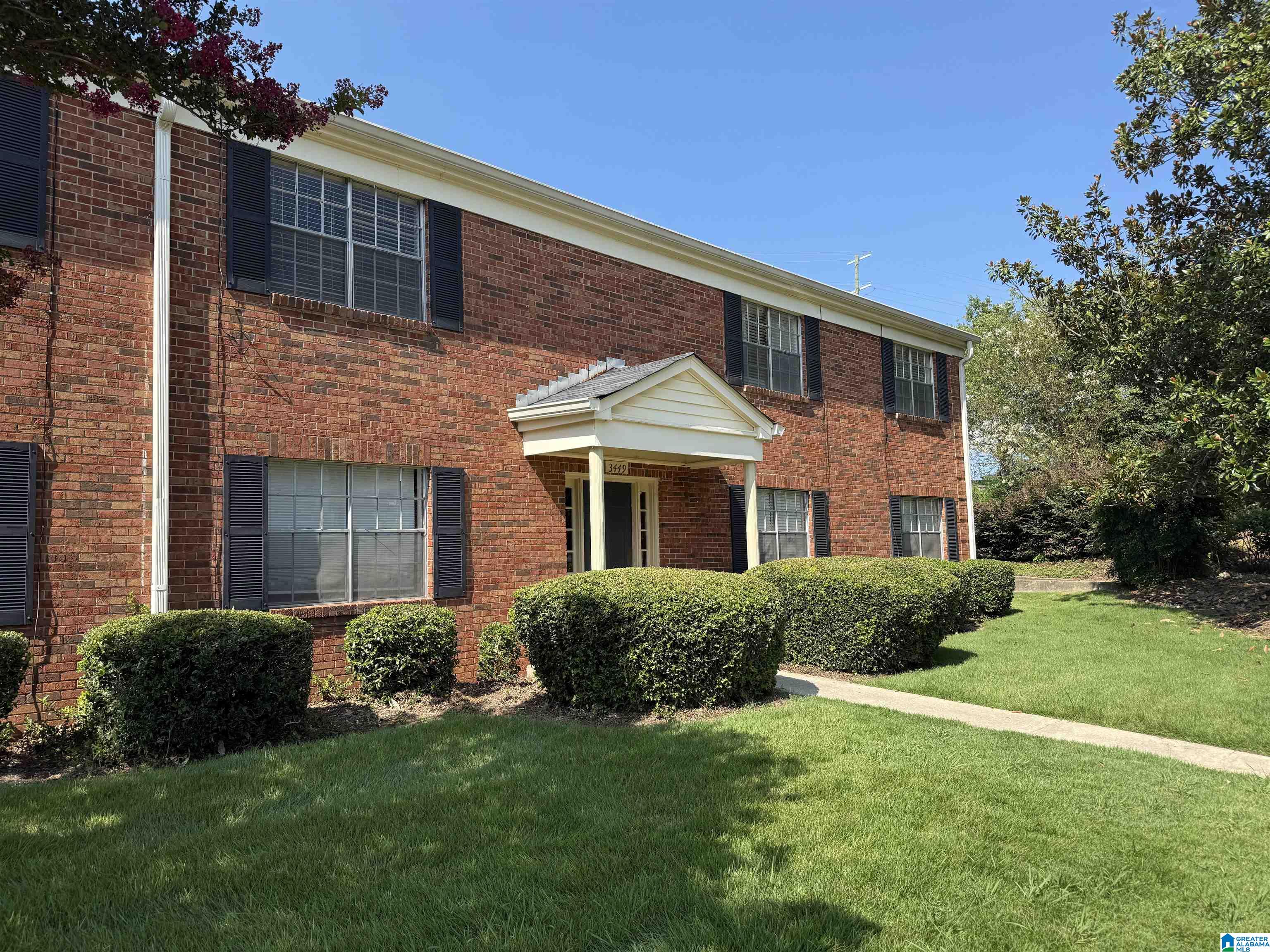 3rd image of 3449 Sandner Court #C, Birmingham, AL 35209 | MLS# 21460413