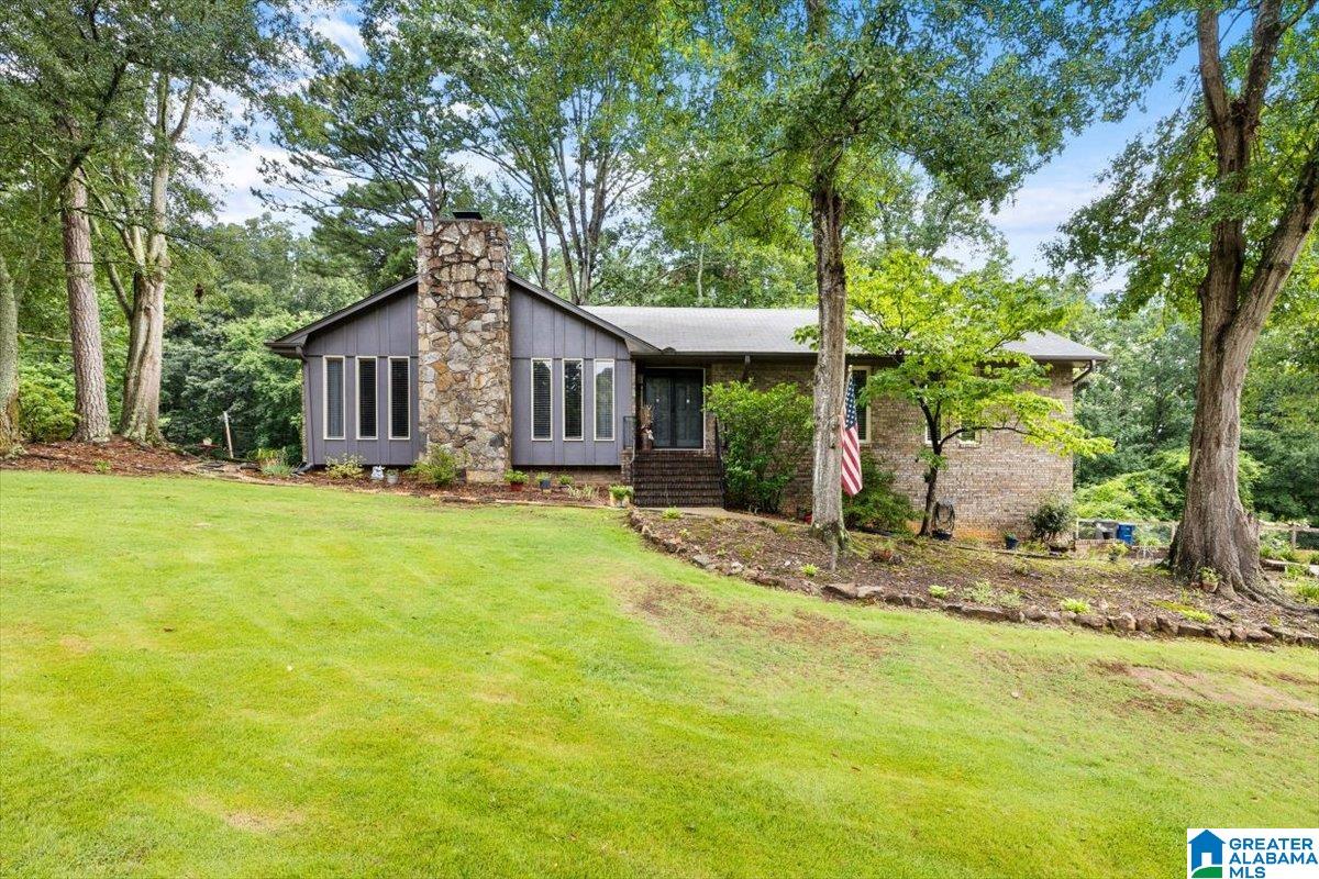 2nd image of 132 Acrilane Dr, Trussville, AL 35173 | MLS# 21460438