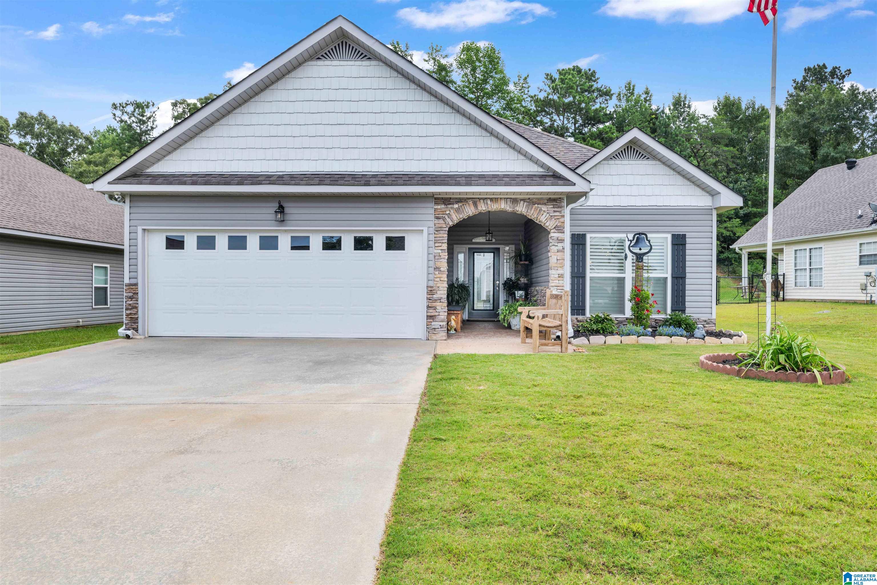 1st image of 110 Sunset Lane, Jemison, AL 35085 | MLS# 21460455