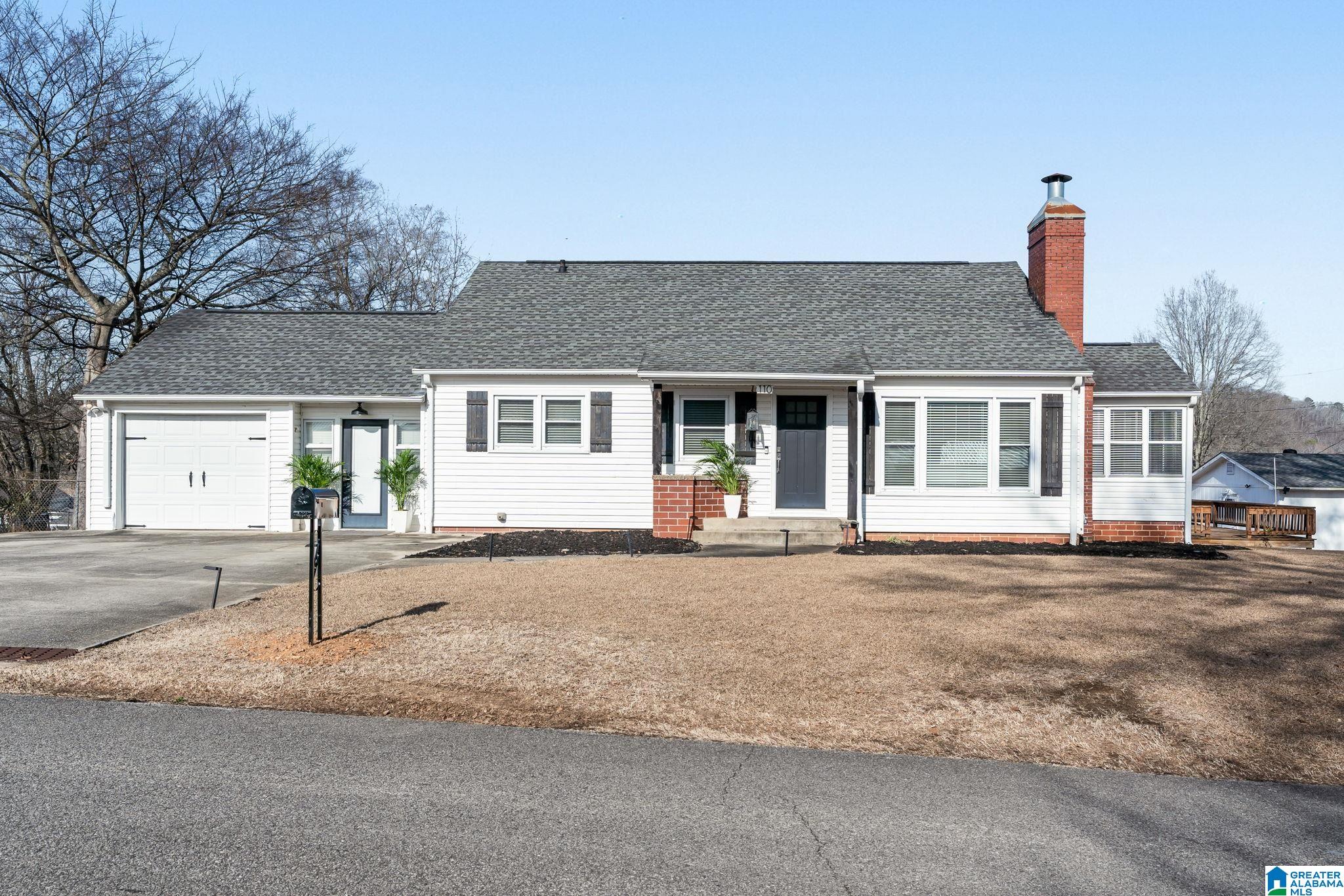 2nd image of 110 Adams Avenue W, Oneonta, AL 35121 | MLS# 21460499