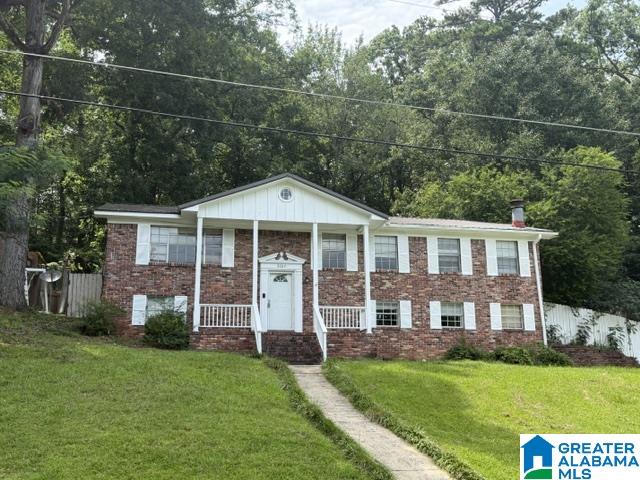 Photo 1 of Sale Pending at 2606 Rainier Dr Ne, Birmingham, AL 35215 | MLS# 21460508 | Listing updated on 2026-09-11