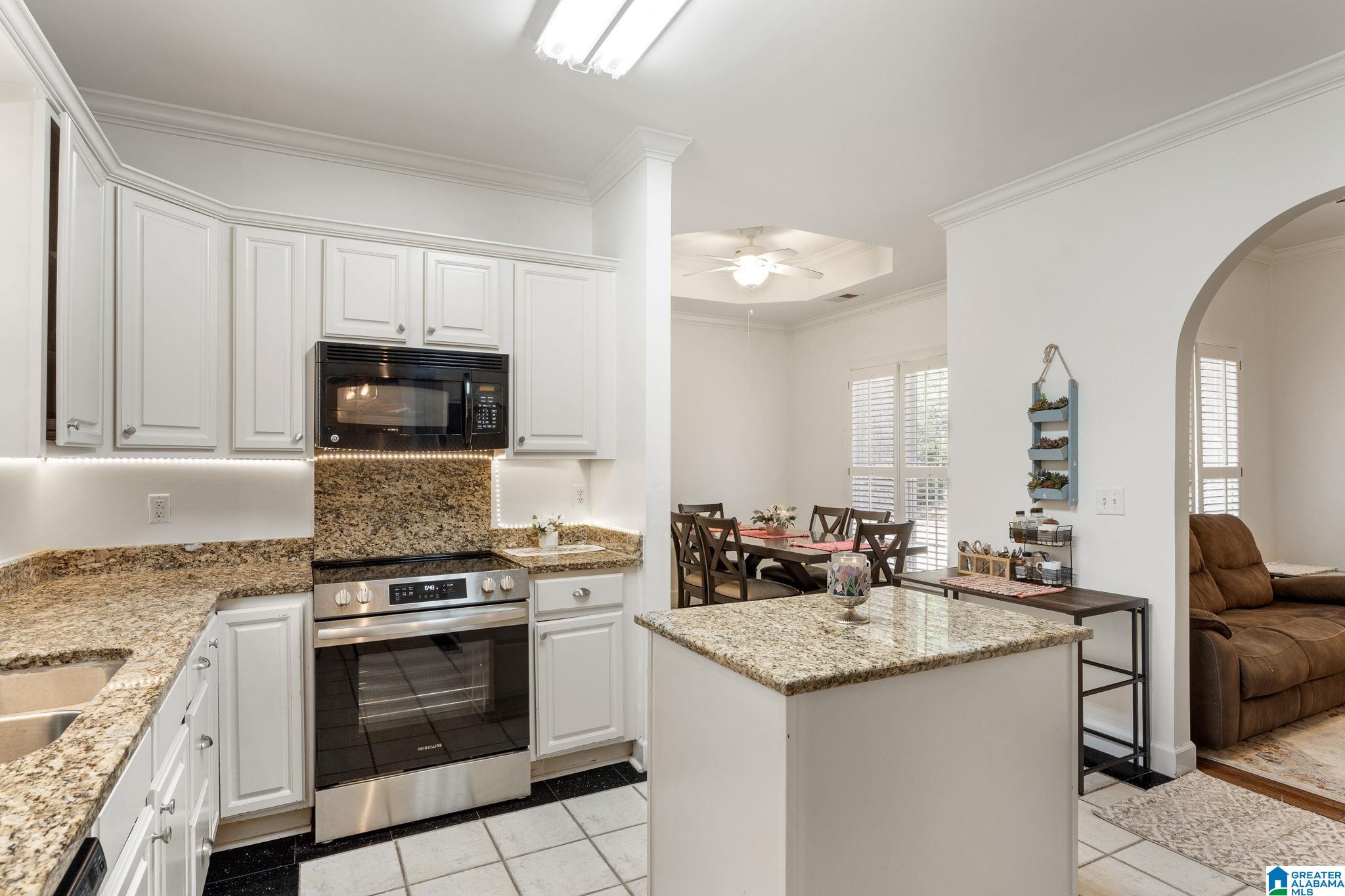 4th image of 1100 Ashbury Square, Hoover, AL 35216 | MLS# 21460532