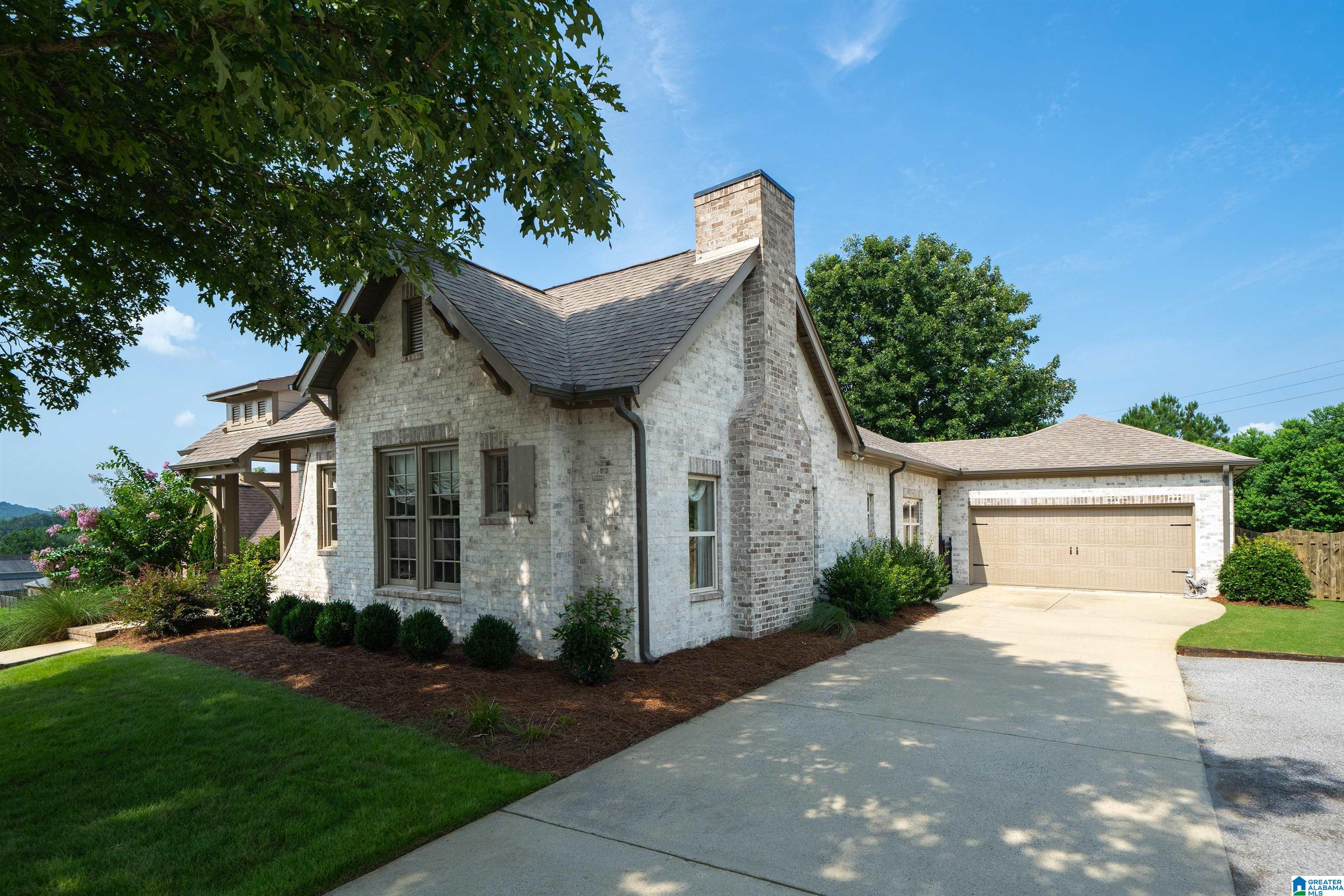 Photo 2 of Single family home for sale at 4754 Cotswold Ln, Birmingham, AL 35242 | MLS# 21460548 | Listing updated on 2026-07-31