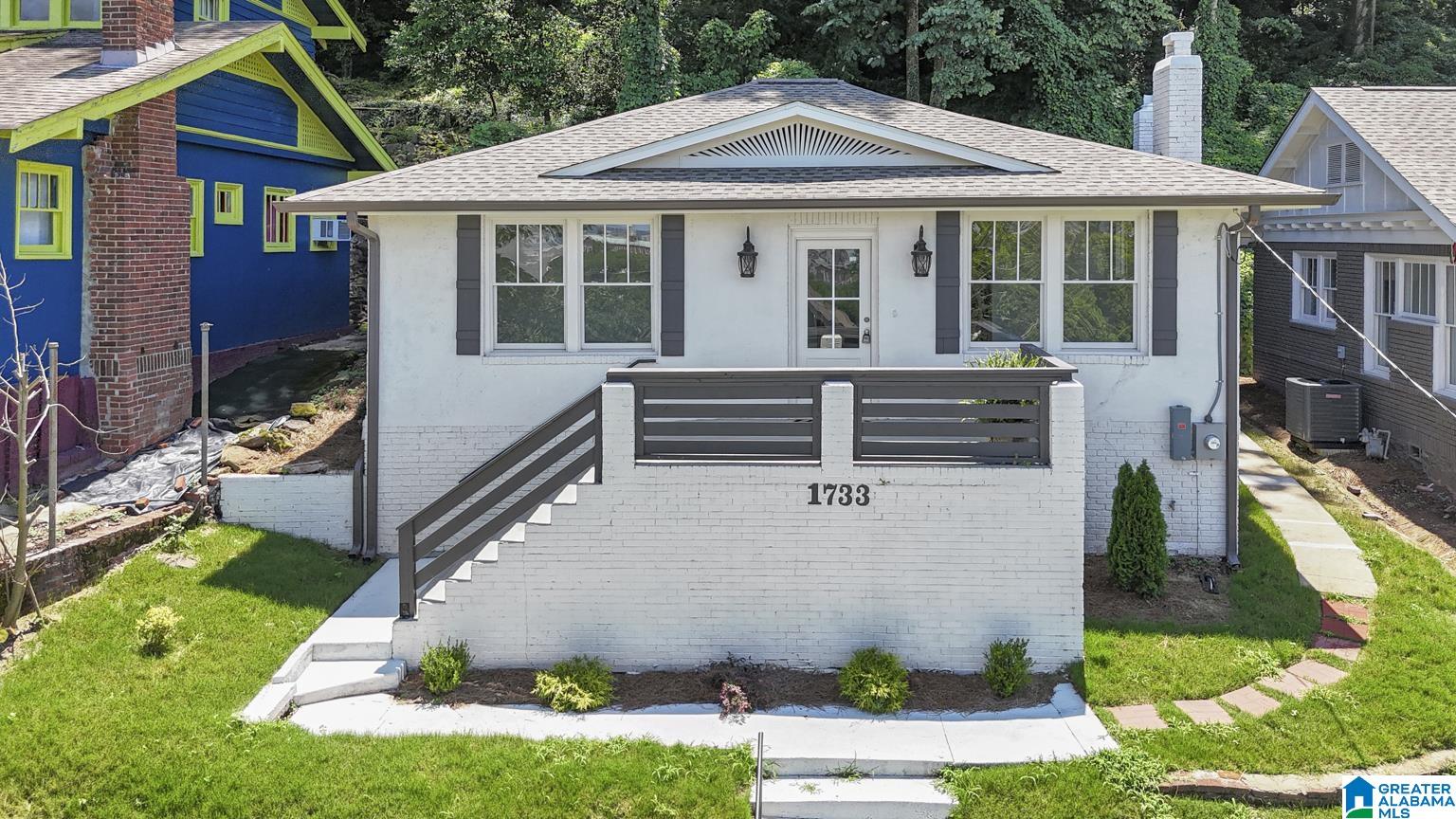 2nd image of 1733 16th Avenue S, Birmingham, AL 35205 | MLS# 21460549
