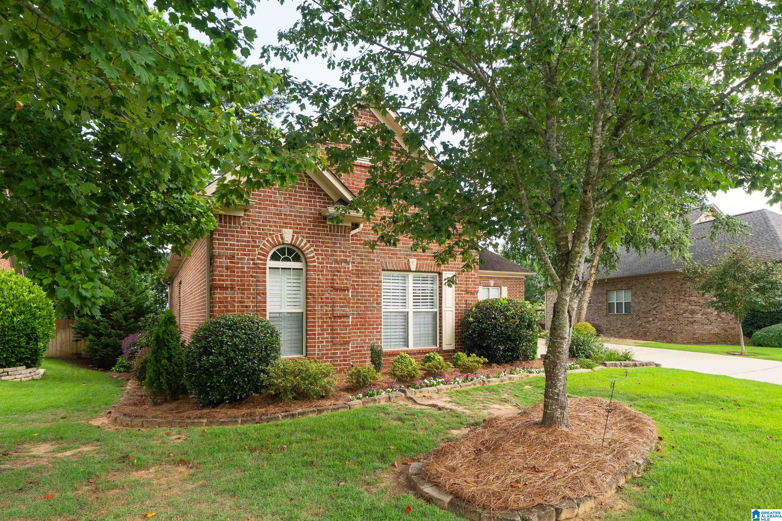 3rd image of 8677 Highlands Dr, Trussville, AL 35173 | MLS# 21460566