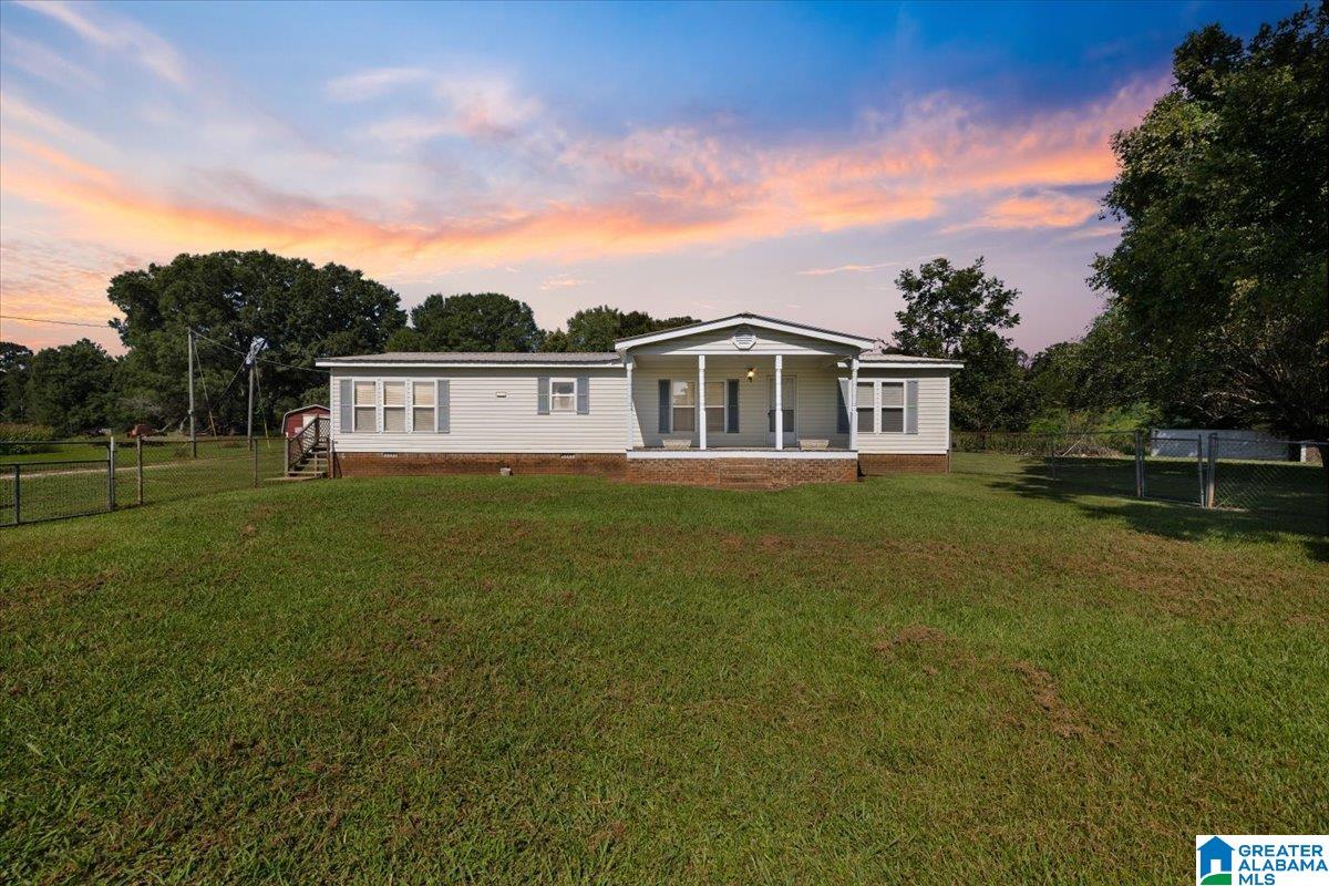 3rd image of 837 Saint Ives Dr, Alpine, AL 35014 | MLS# 21460570