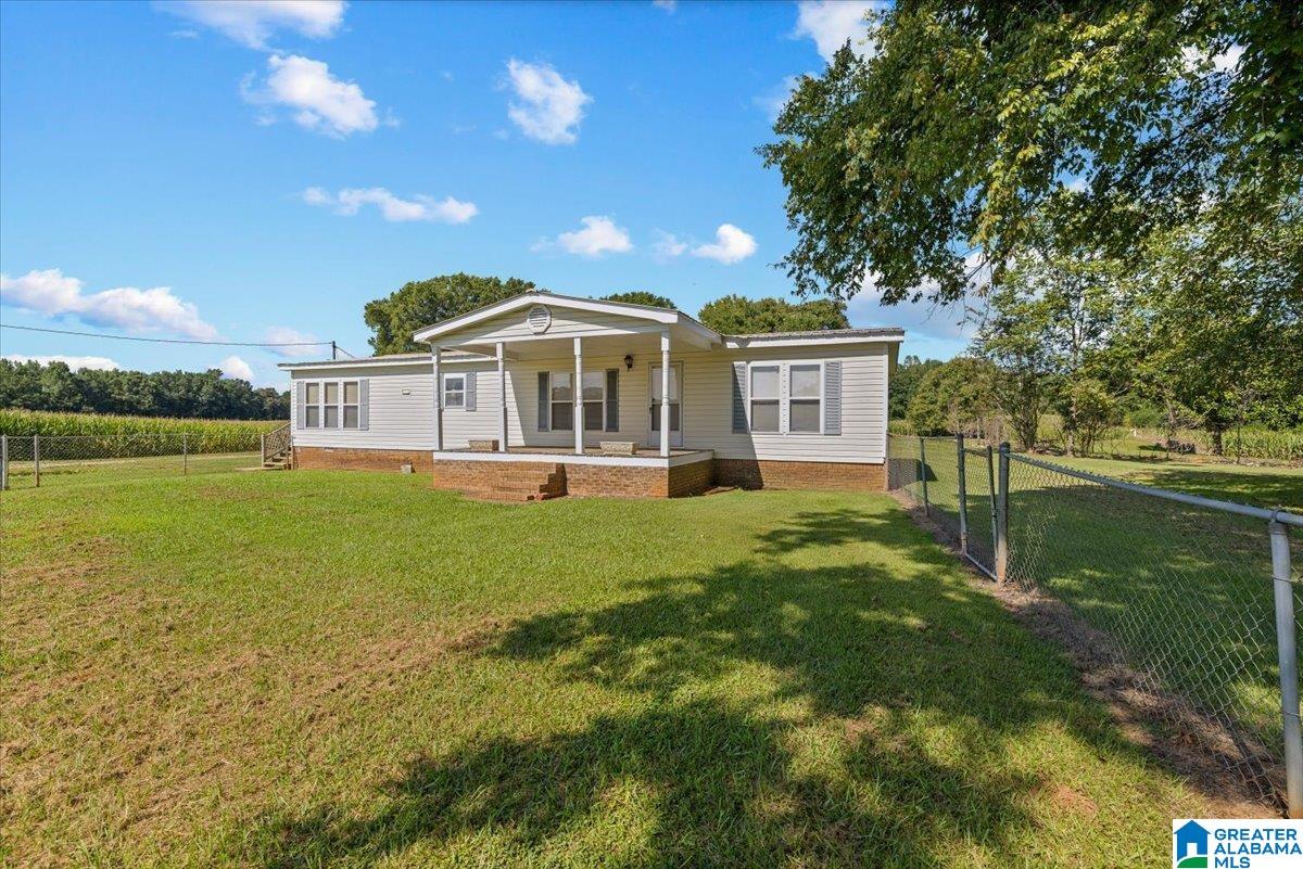 4th image of 837 Saint Ives Dr, Alpine, AL 35014 | MLS# 21460570