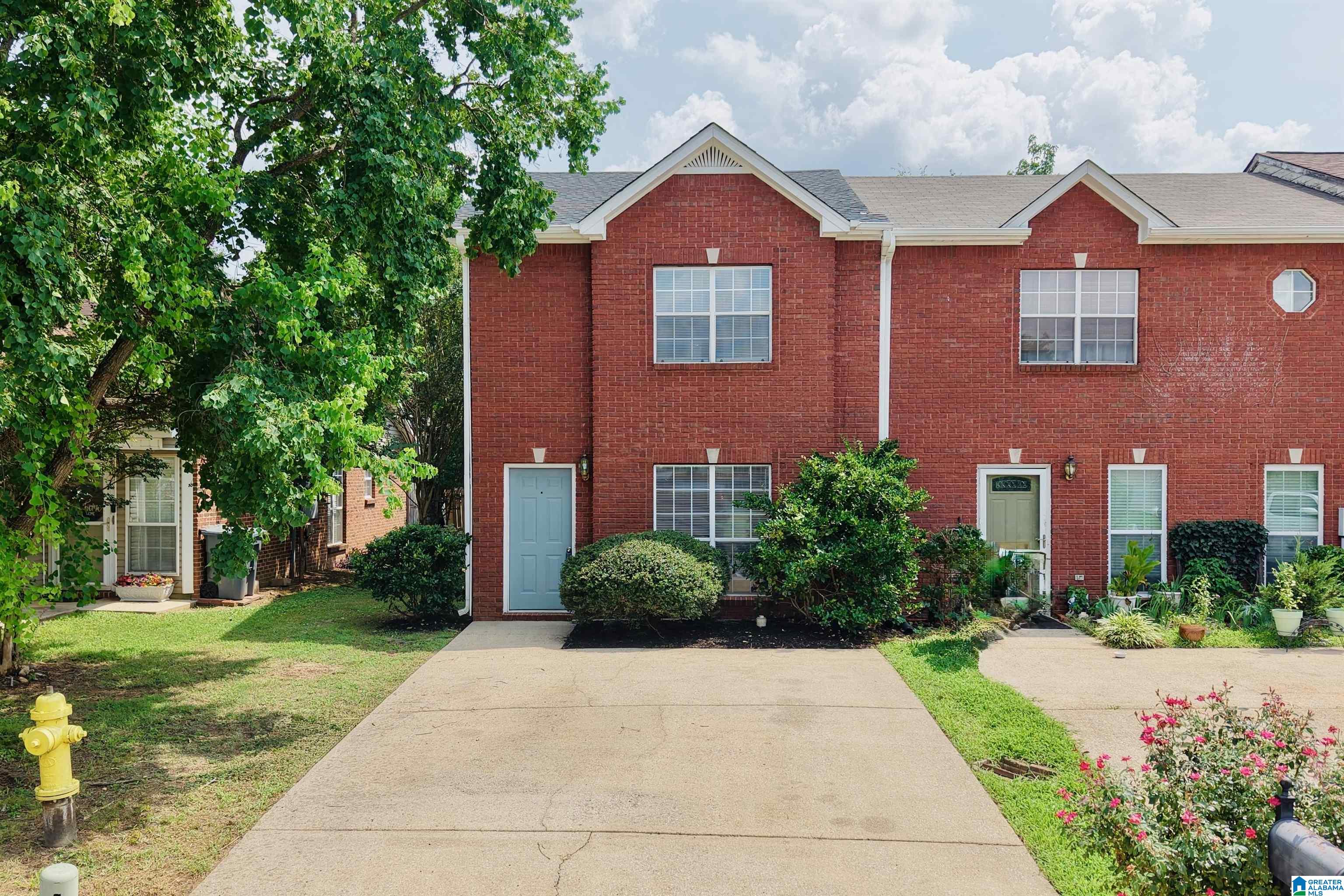 1st image of 352 Rocky Ridge Circle, Helena, AL 35080 | MLS# 21460604