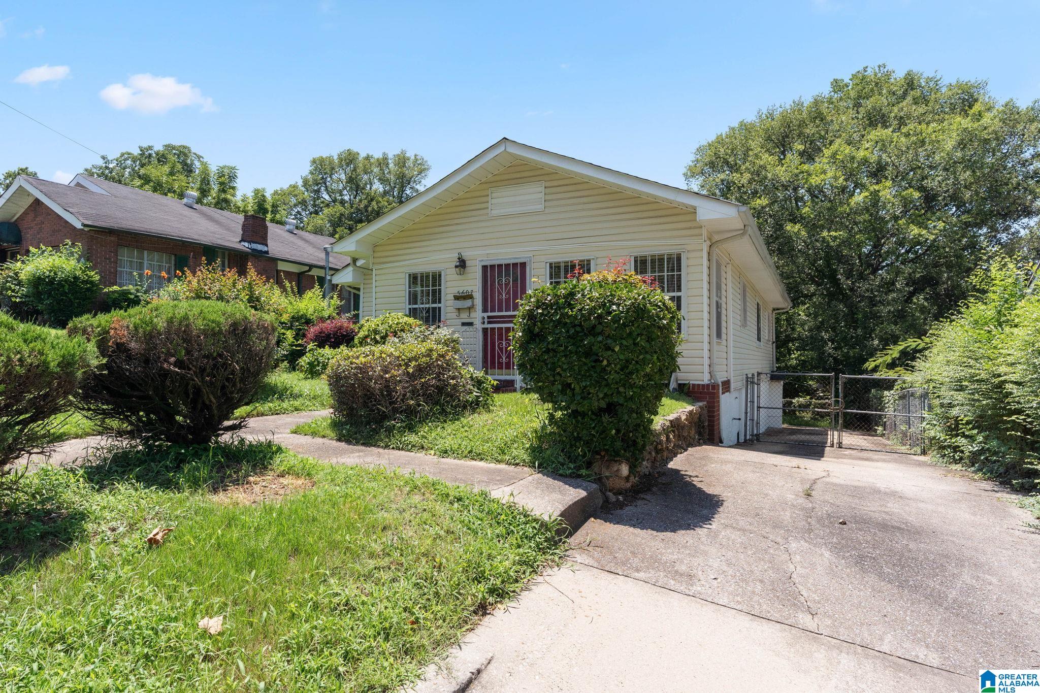 1st image of 5607 Avenue E, Fairfield, AL 35064 | MLS# 21460644