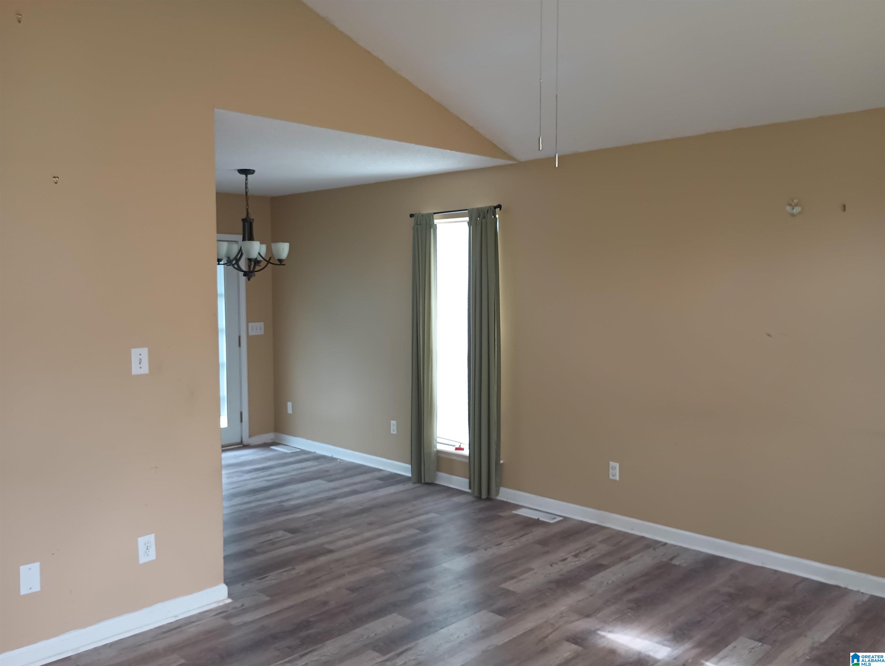 2nd image of 1924 Clover Dr, Birmingham, AL 35214 | MLS# 21460646