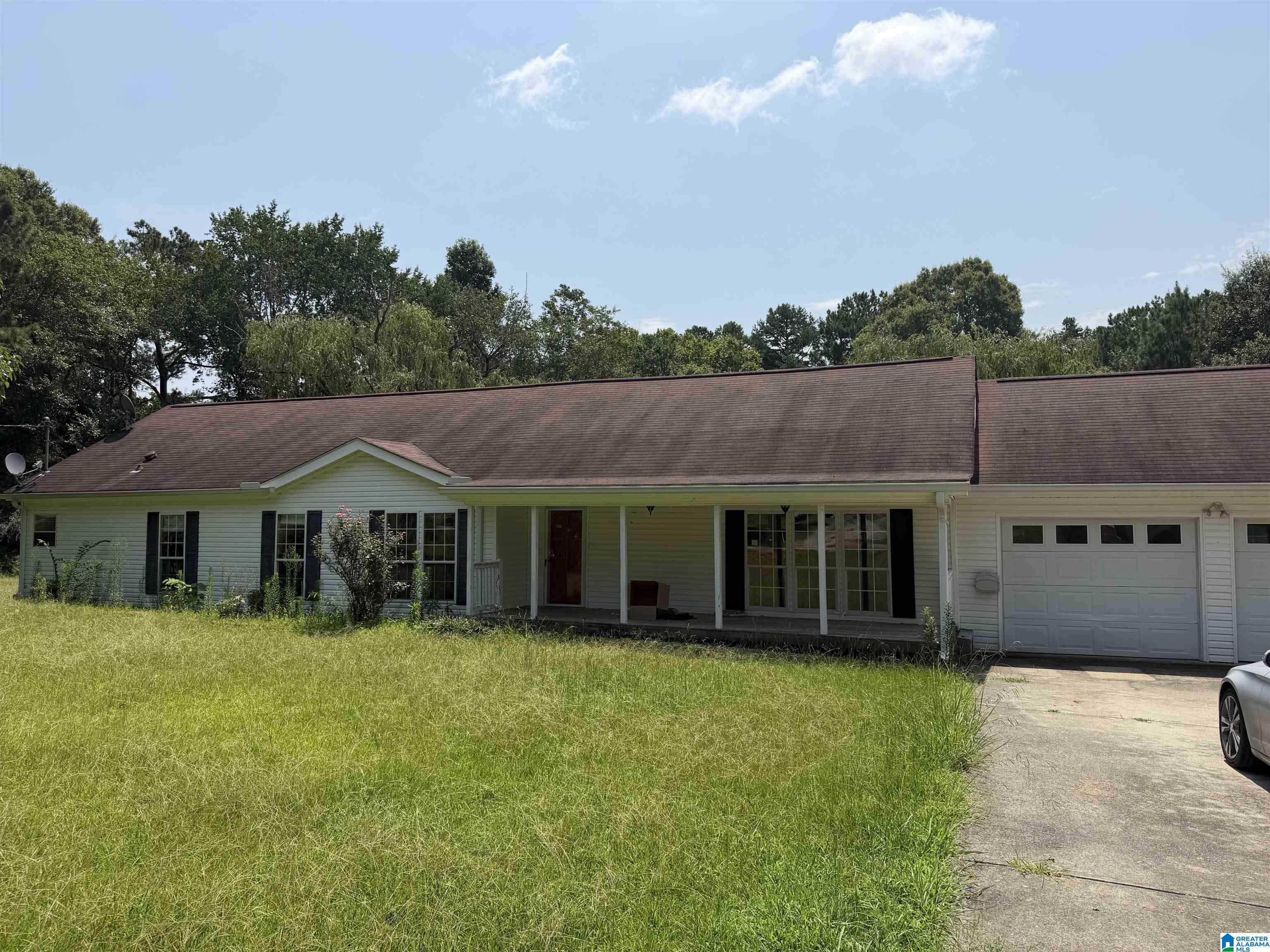 4th image of 215 Tidwell Dr, Oneonta, AL 35121 | MLS# 21460647