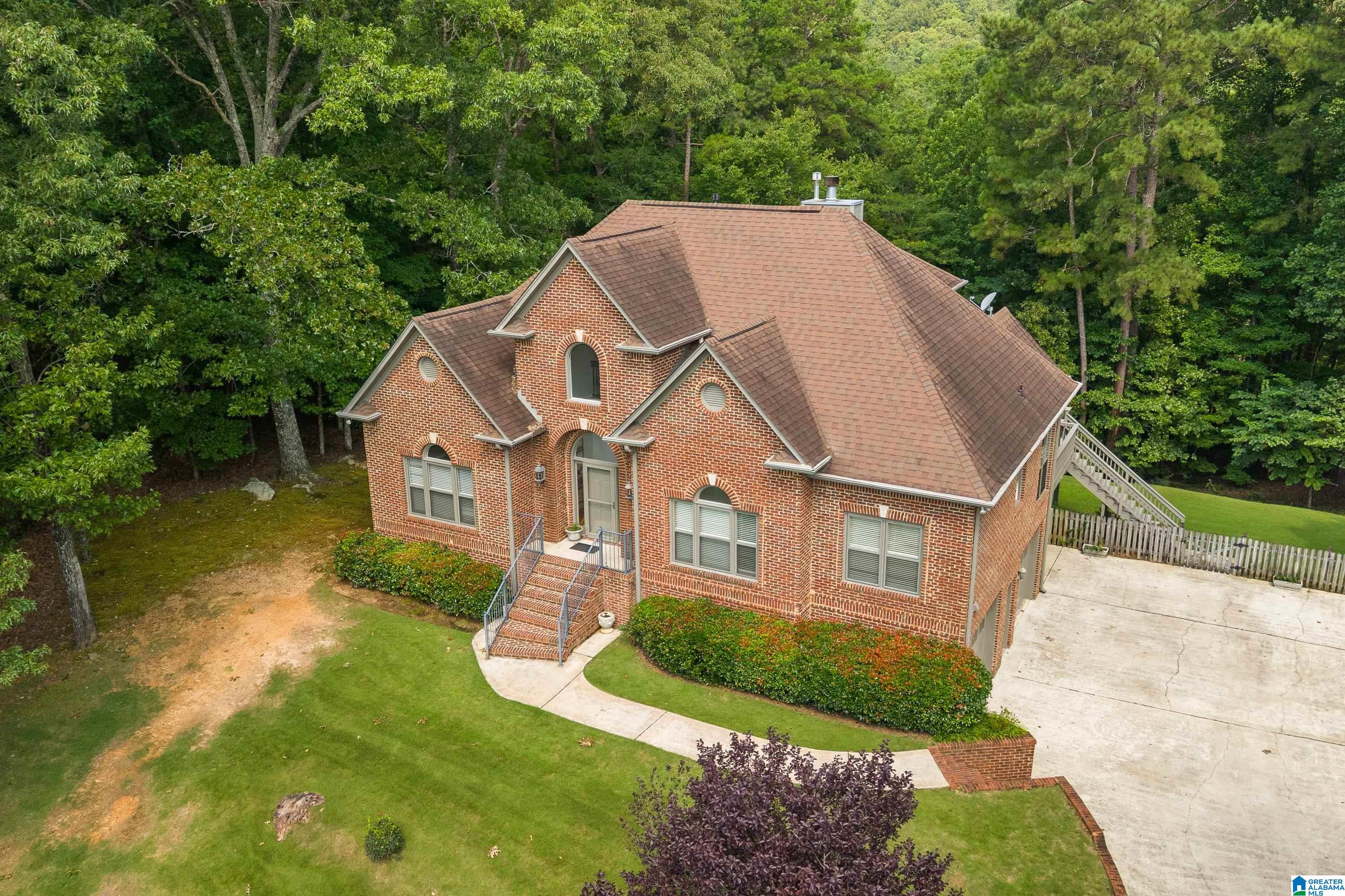 3rd image of 232 Sassafras Circle, Chelsea, AL 35043 | MLS# 21460658