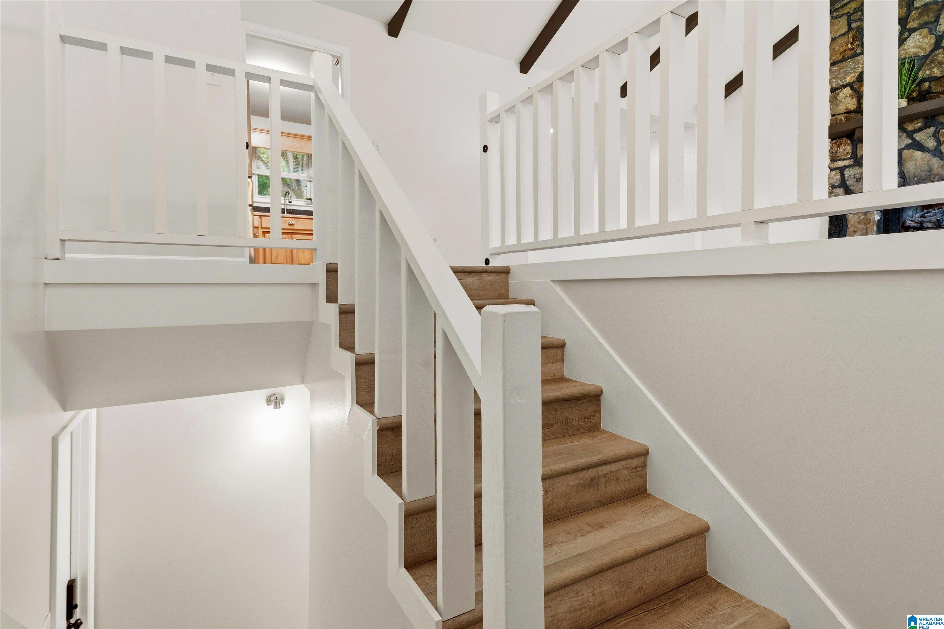 3rd image of 180 Paleo Pl, Pelham, AL 35124 | MLS# 21460662