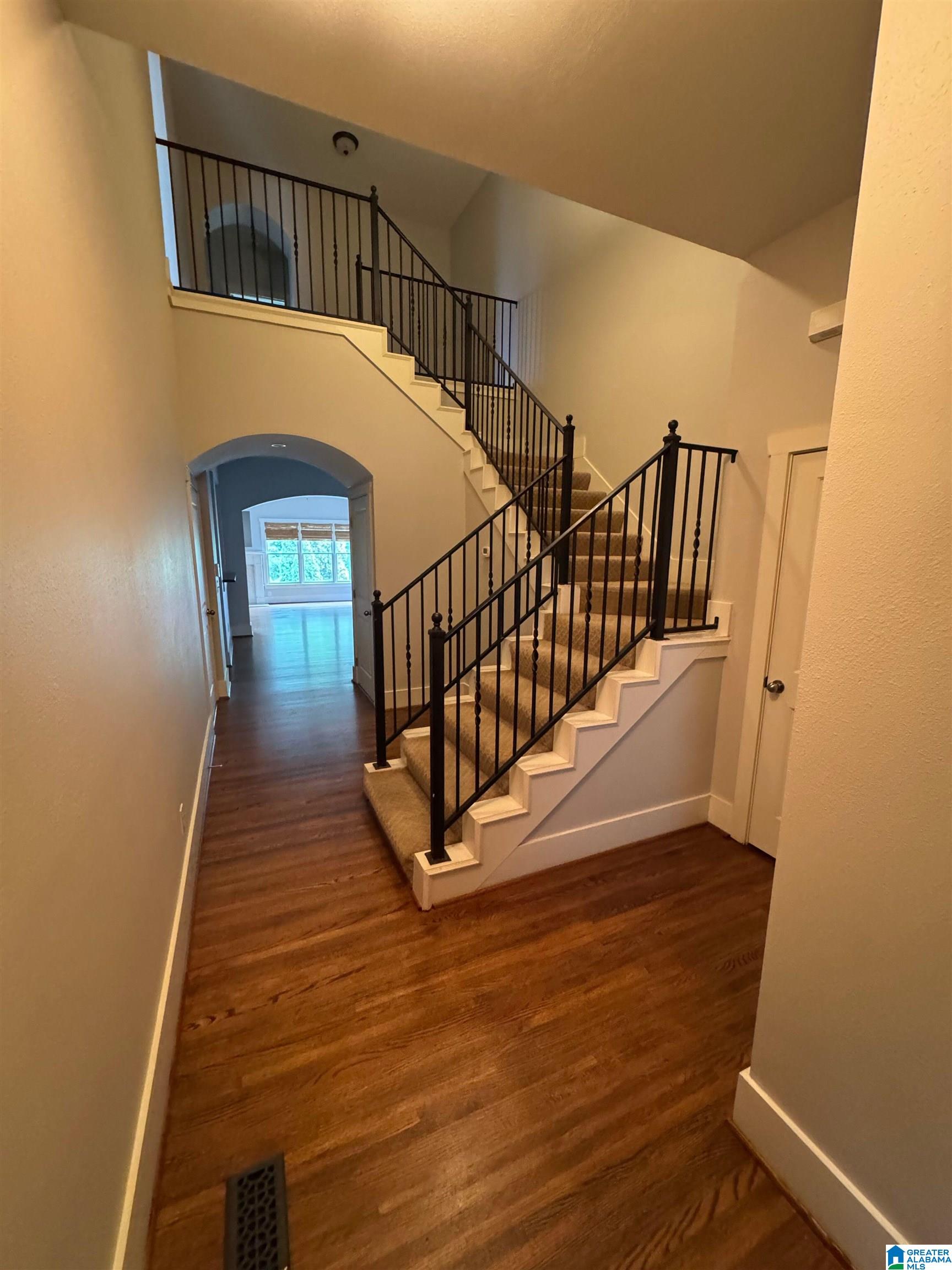 Photo 2 of Townhouse for sale at 2088 Eagle Ridge Dr, Birmingham, AL 35242 | MLS# 21460676 | Listing updated on 2026-08-31