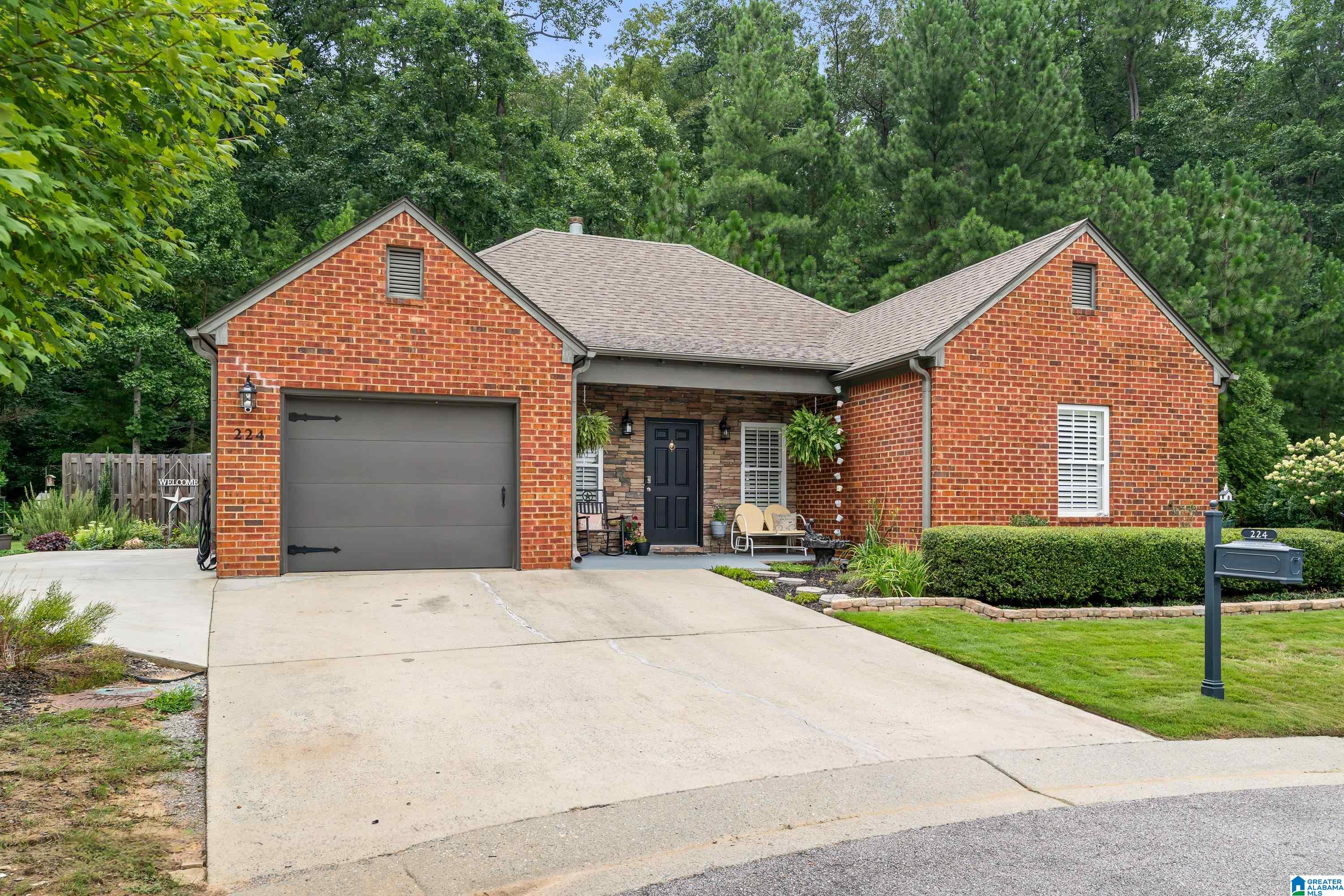 1st image of 224 Chesser Way, Chelsea, AL 35043 | MLS# 21460691