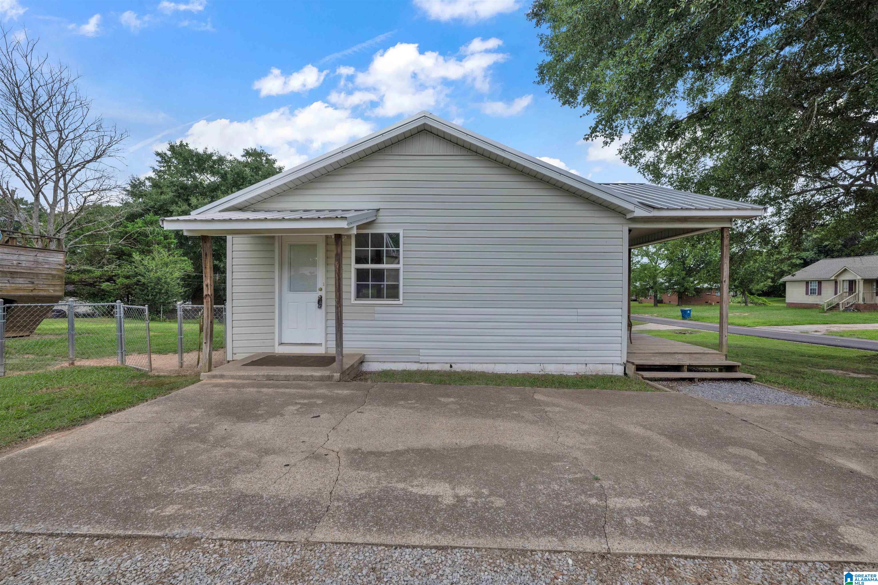 18th image of 105 Center Street, Blountsville, AL 35031 | MLS# 21460696
