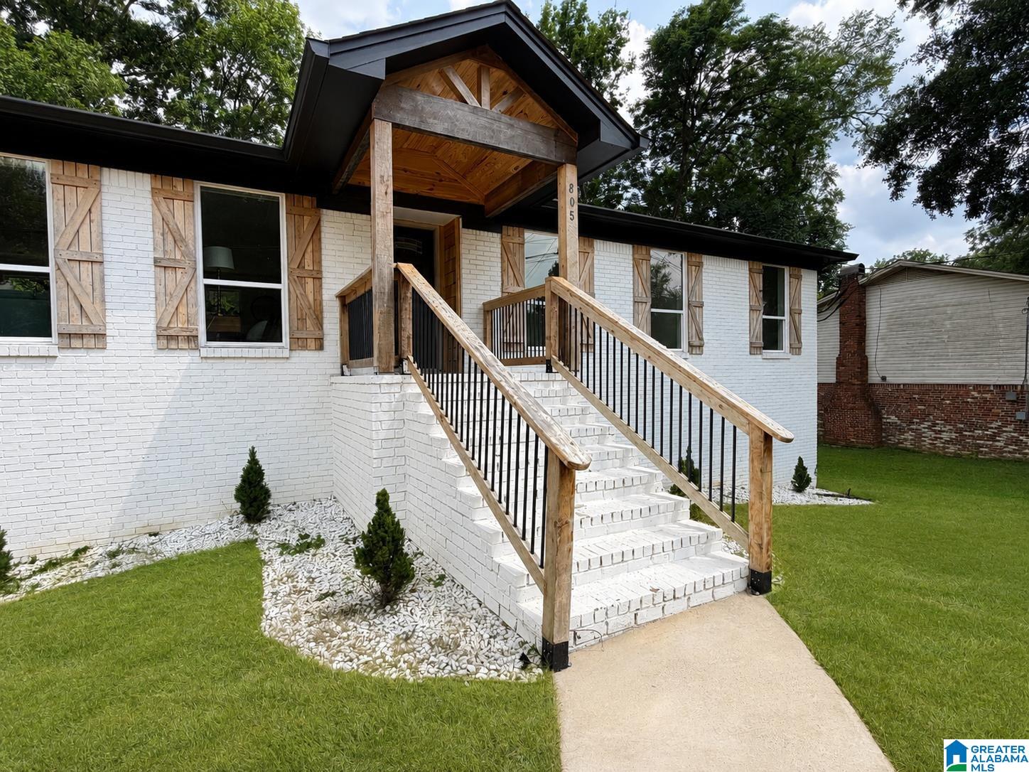 2nd image of 805 Frontier Dr, Pelham, AL 35124 | MLS# 21460767