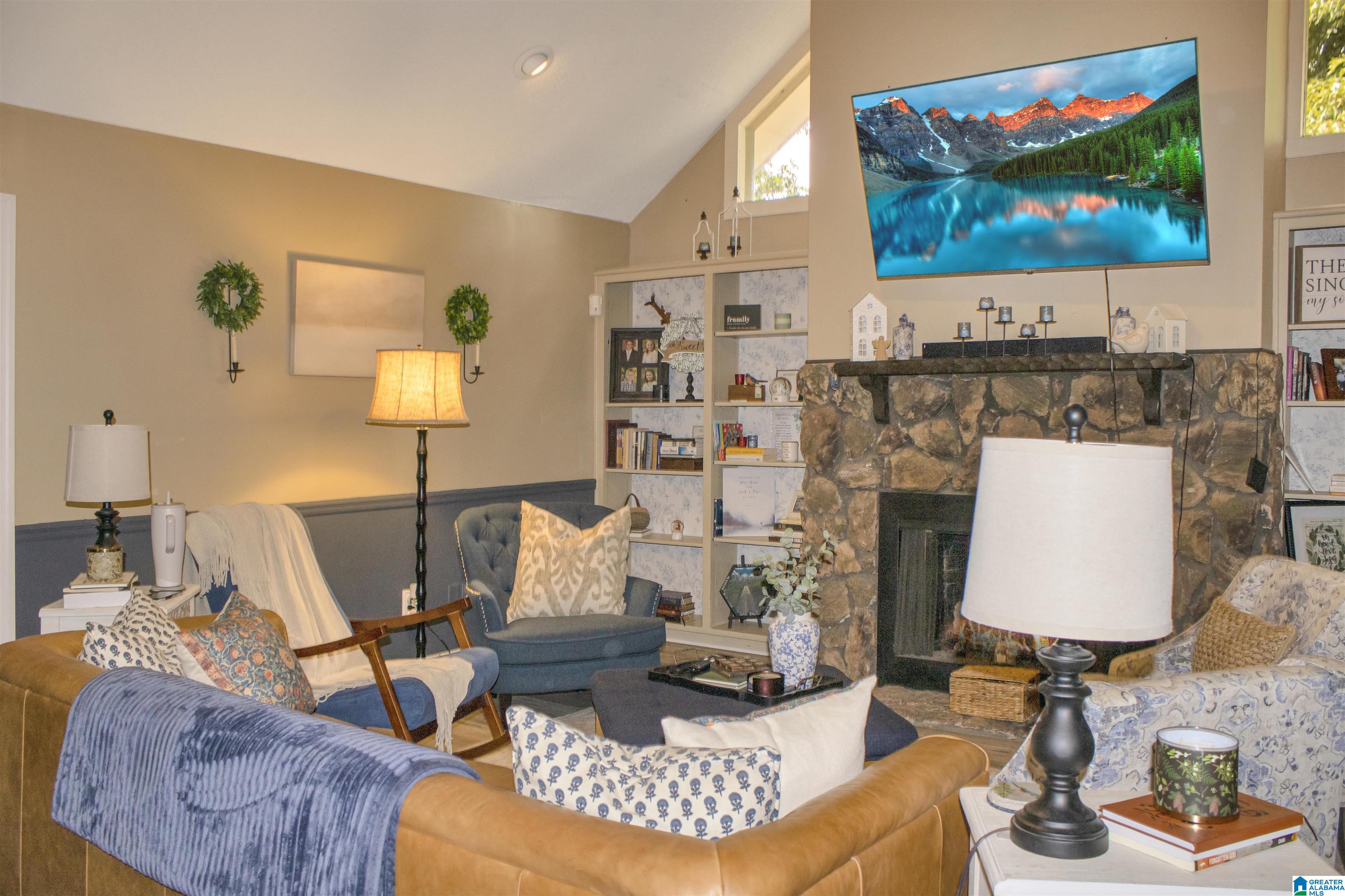 2nd image of 136 Saint Andrews Dr, Valley Grande, AL 36703 | MLS# 21460774