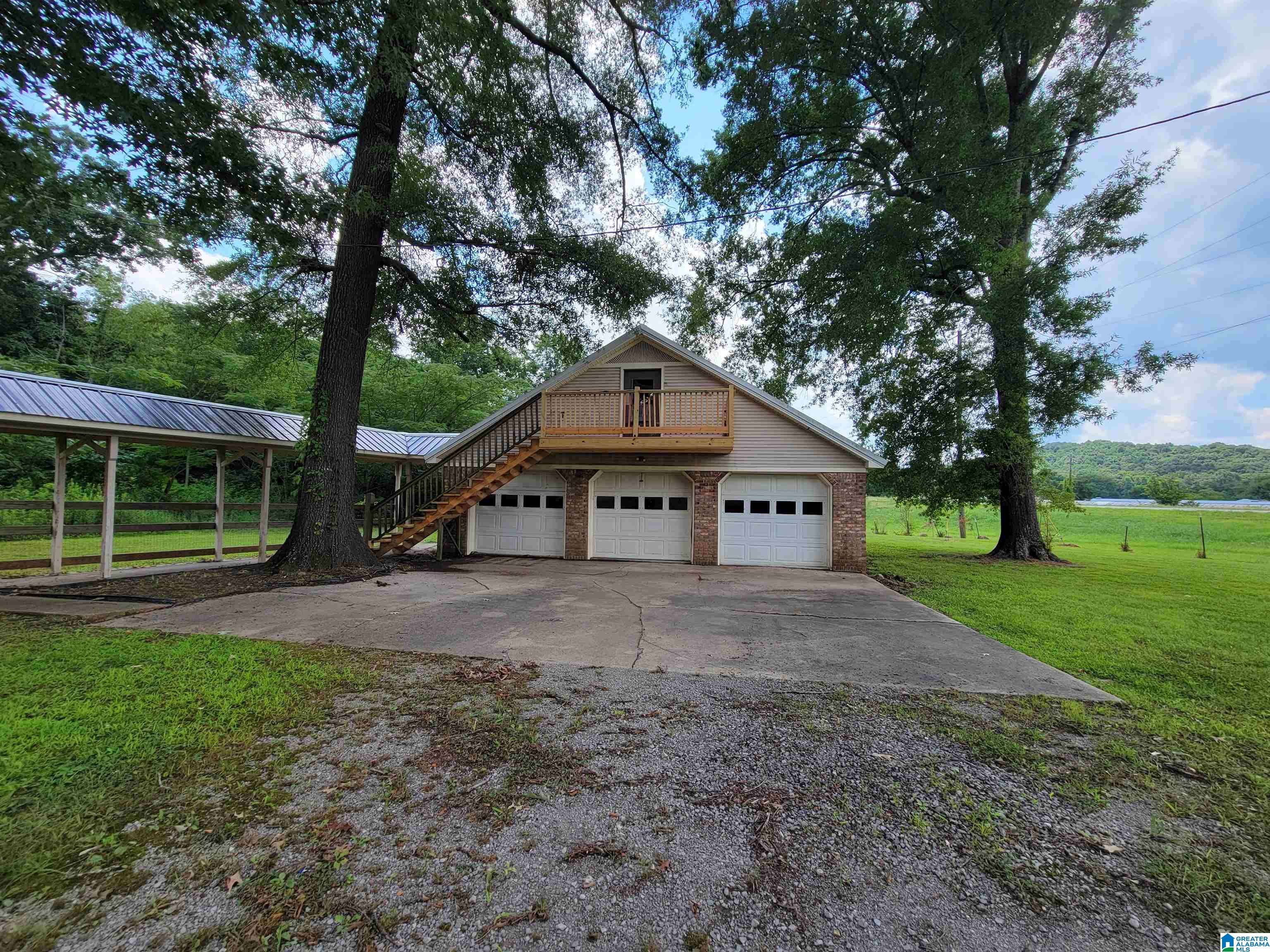 Photo 5 of Sale Pending at 1728 Alabama Hwy 157, Danville, AL 35619 | MLS# 21460775 | Listing updated on 2026-08-21