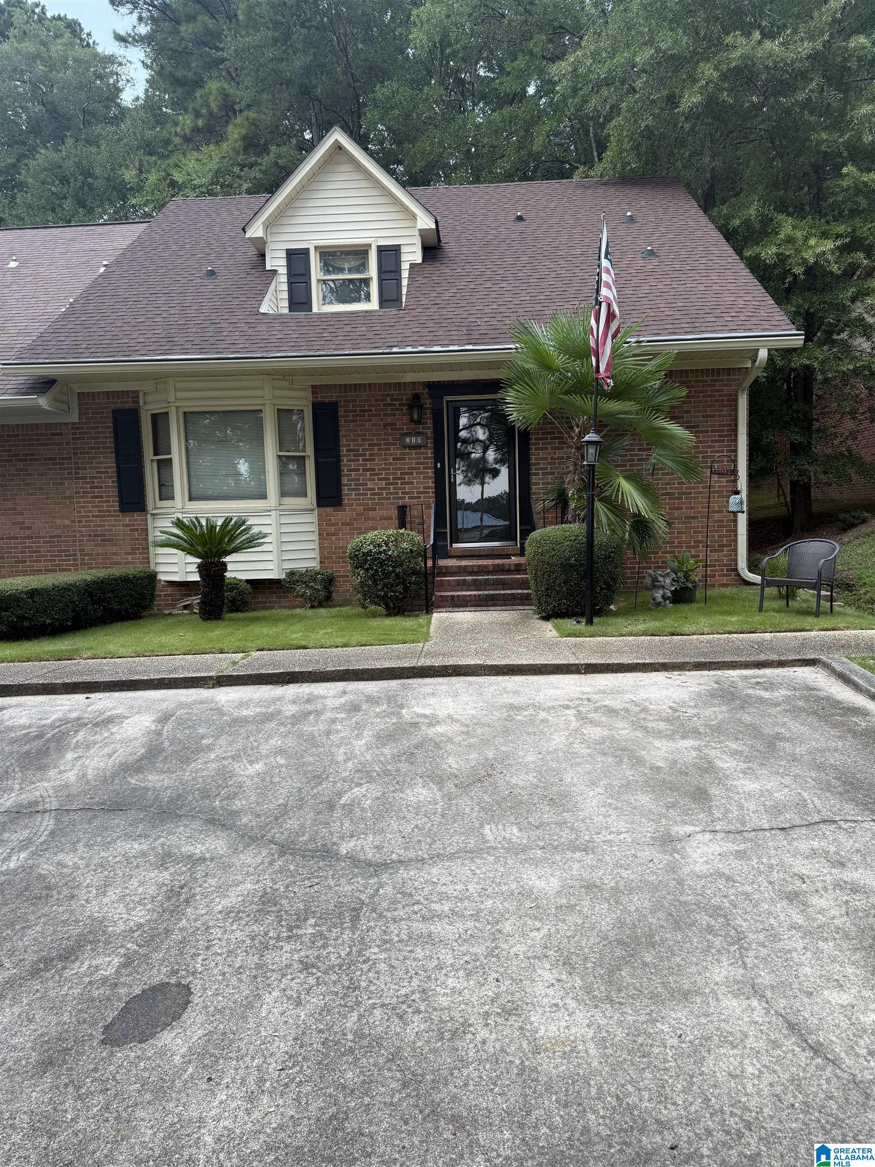 1st image of 210 17th Street E, Jasper, AL 35501 | MLS# 21460799