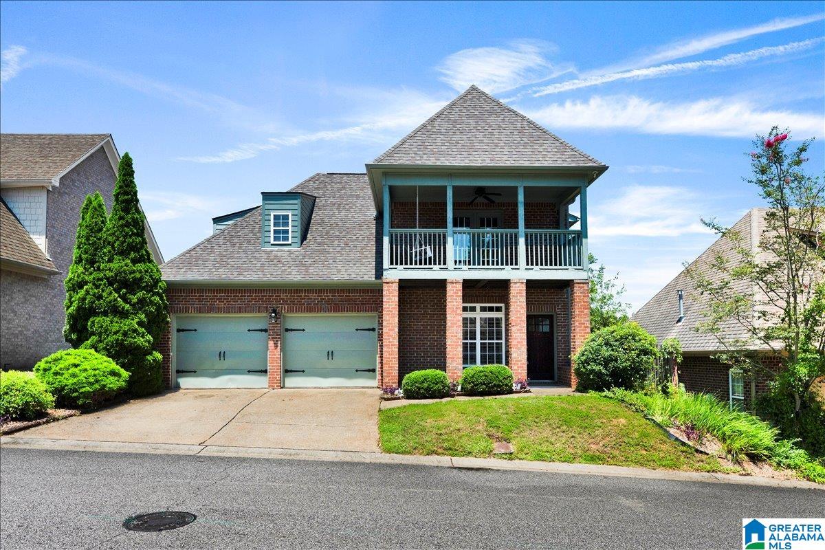 Photo 1 of Single family home for sale at 120 Castlehill Dr, Vestavia, AL 35226 | MLS# 21460814 | Listing updated on 2026-08-31