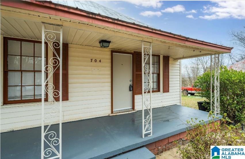 4th image of 704 Avenue I, Bessemer, AL 35020 | MLS# 21460830