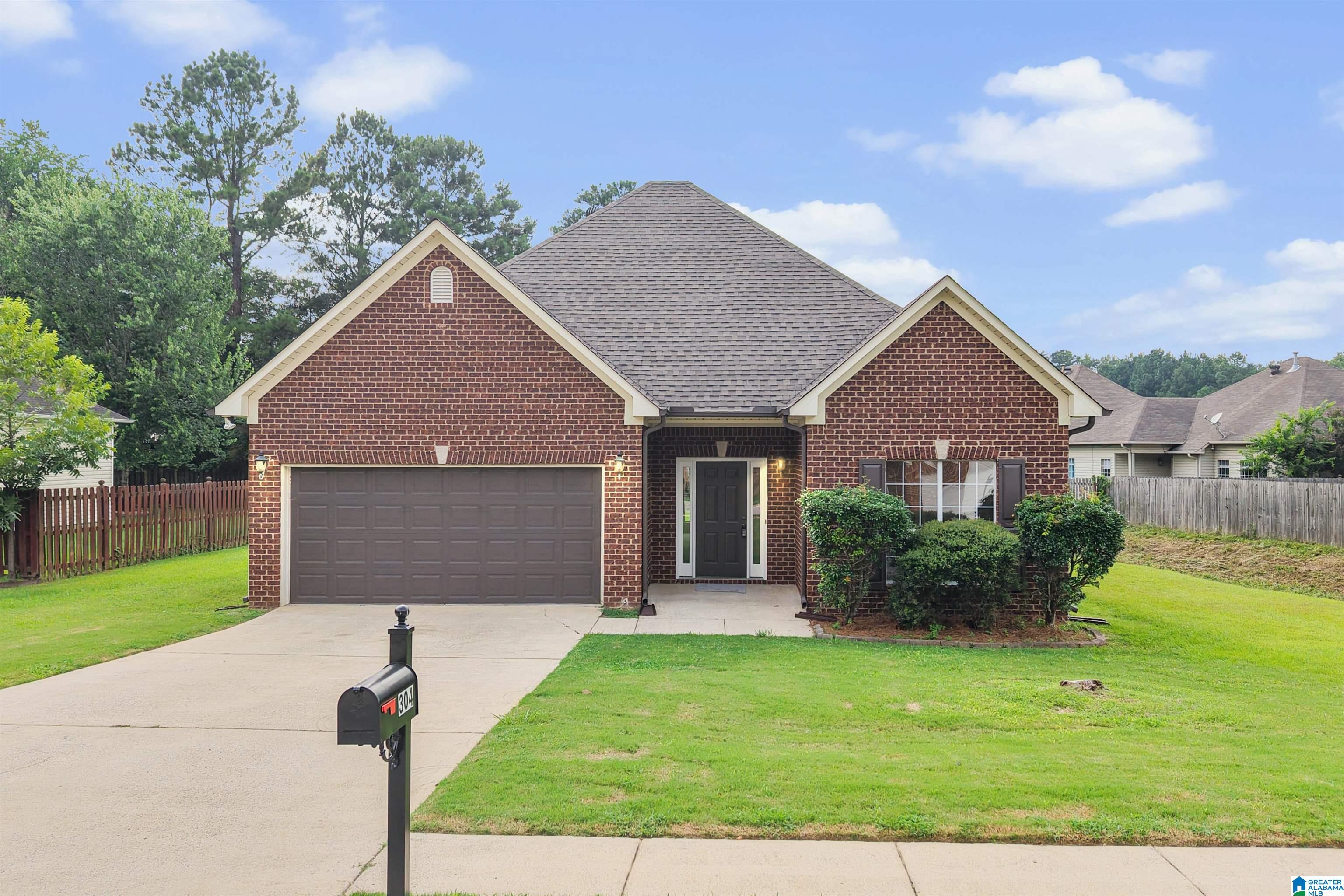 1st image of 304 Park Village Dr, Alabaster, AL 35007 | MLS# 21460831