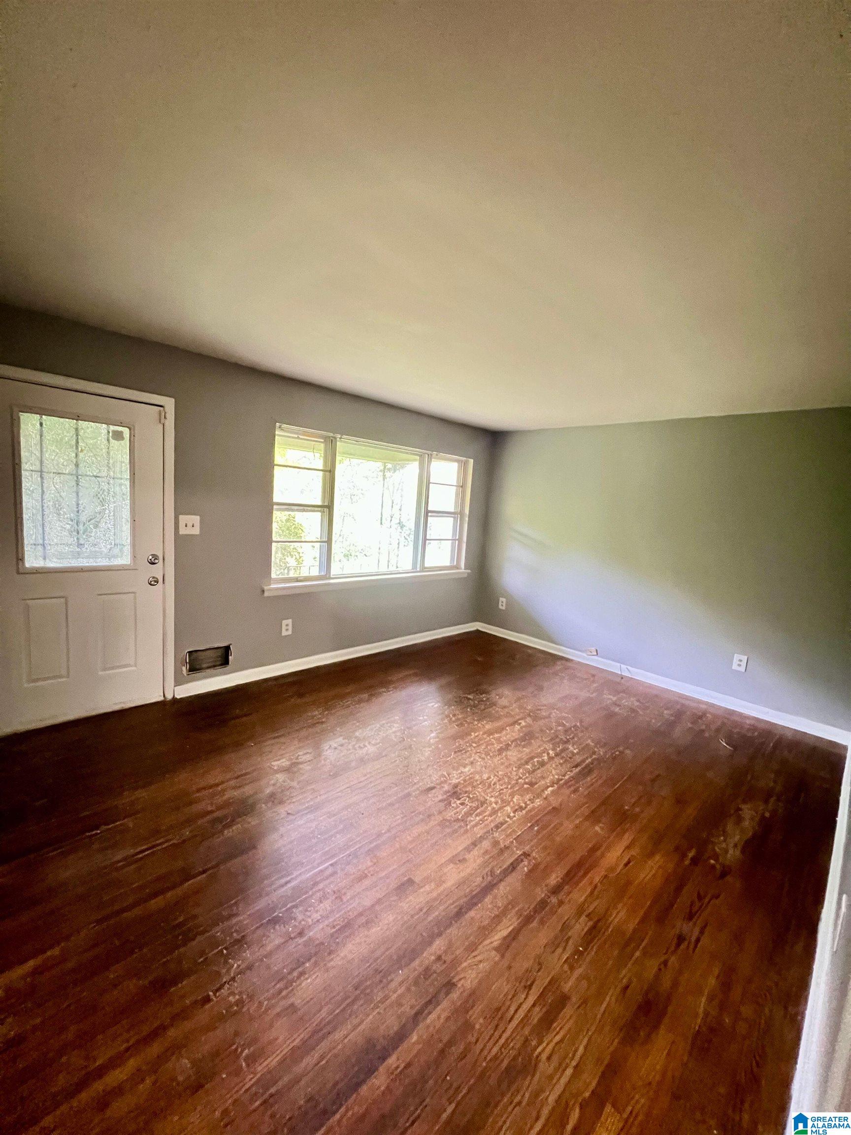 Photo 2 of Single family home for sale at 1913 Day Ave, Birmingham, AL 35217 | MLS# 21460836 | Listing updated on 2026-08-24
