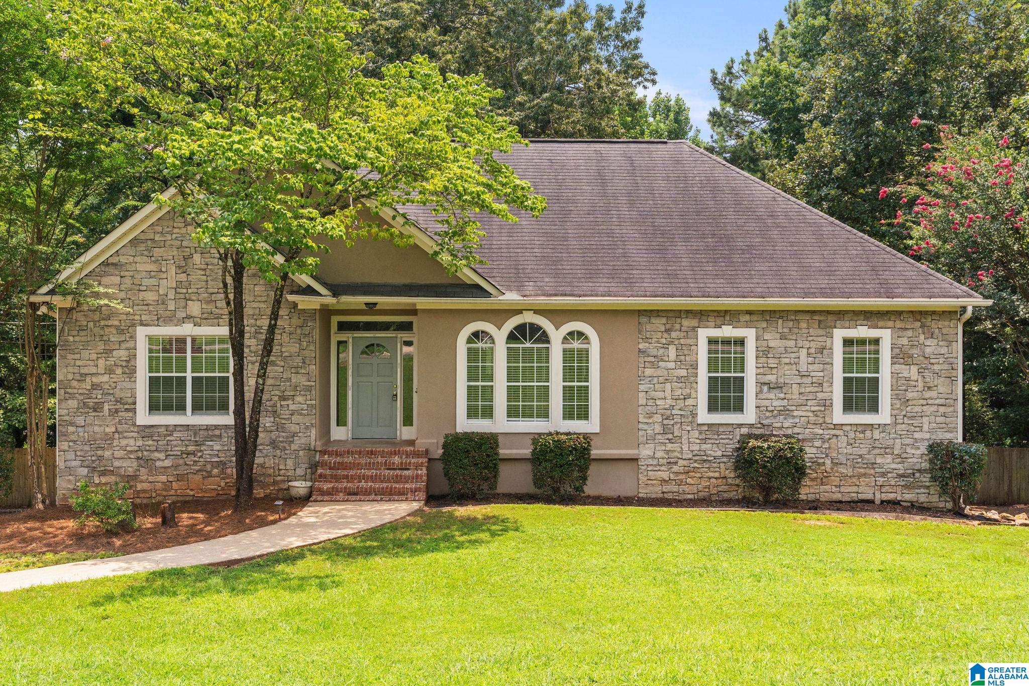 Photo 1 of Sale Pending at 6413 Mountain Ridge Rd, Trussville, AL 35173 | MLS# 21460864 | Listing updated on 2026-08-21
