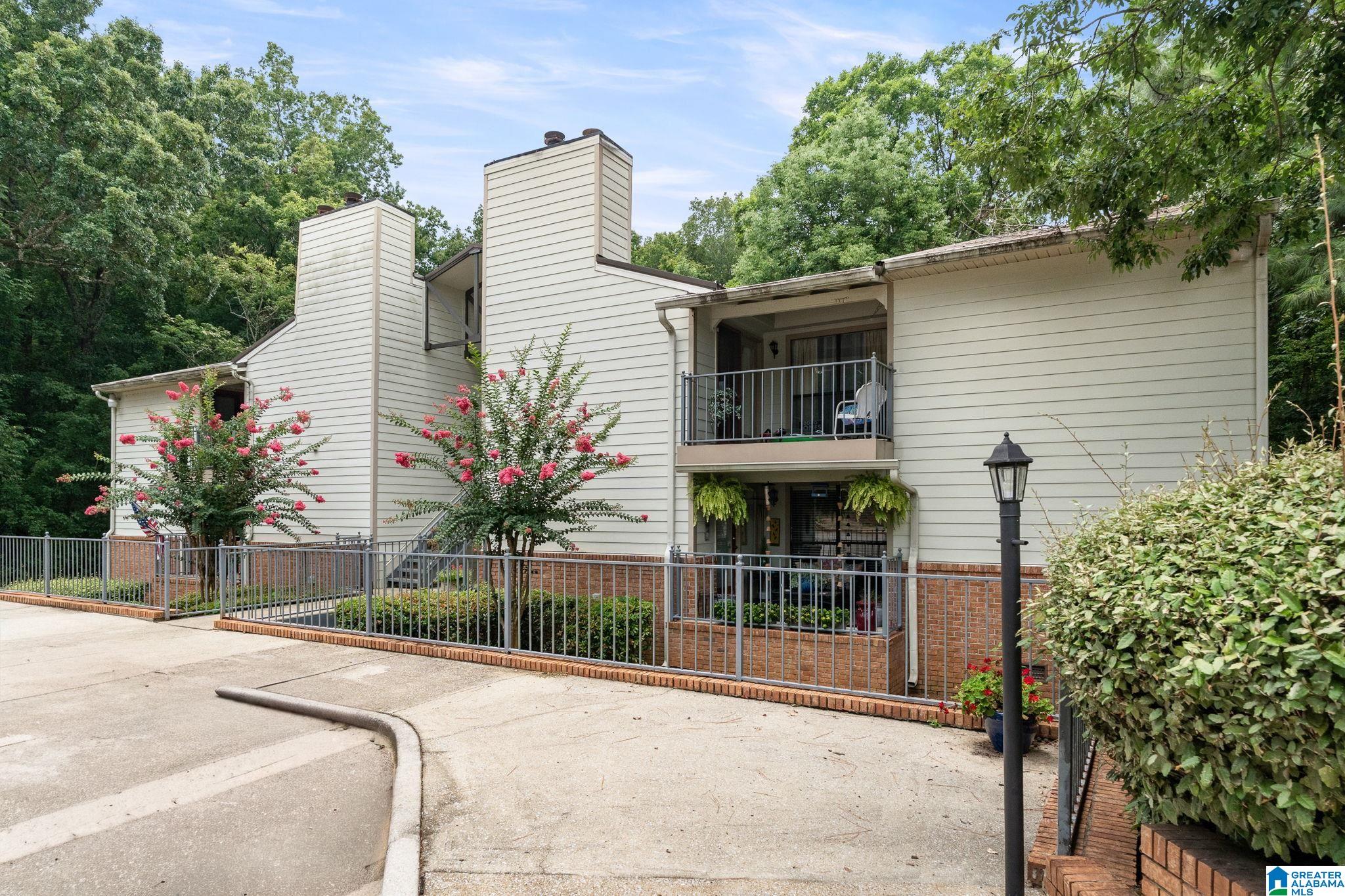 2nd image of 502 Gables Dr #502, Hoover, AL 35244 | MLS# 21460908