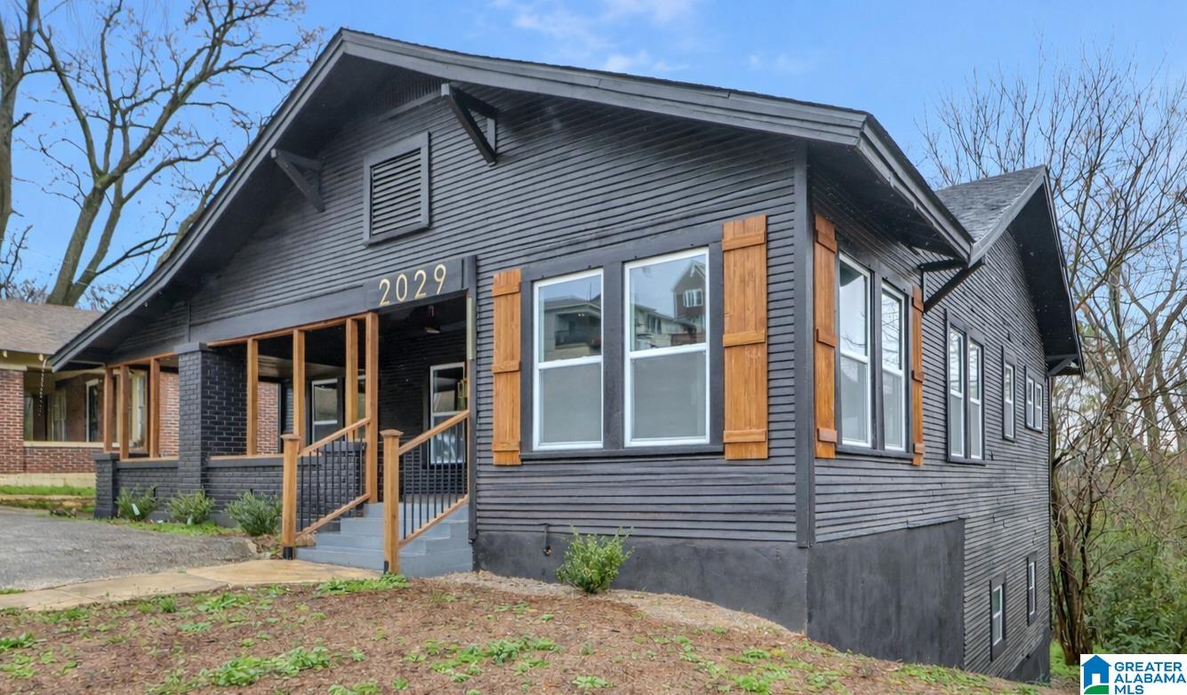 3rd image of 2029 Eufaula Avenue, Birmingham, AL 35208 | MLS# 21460931