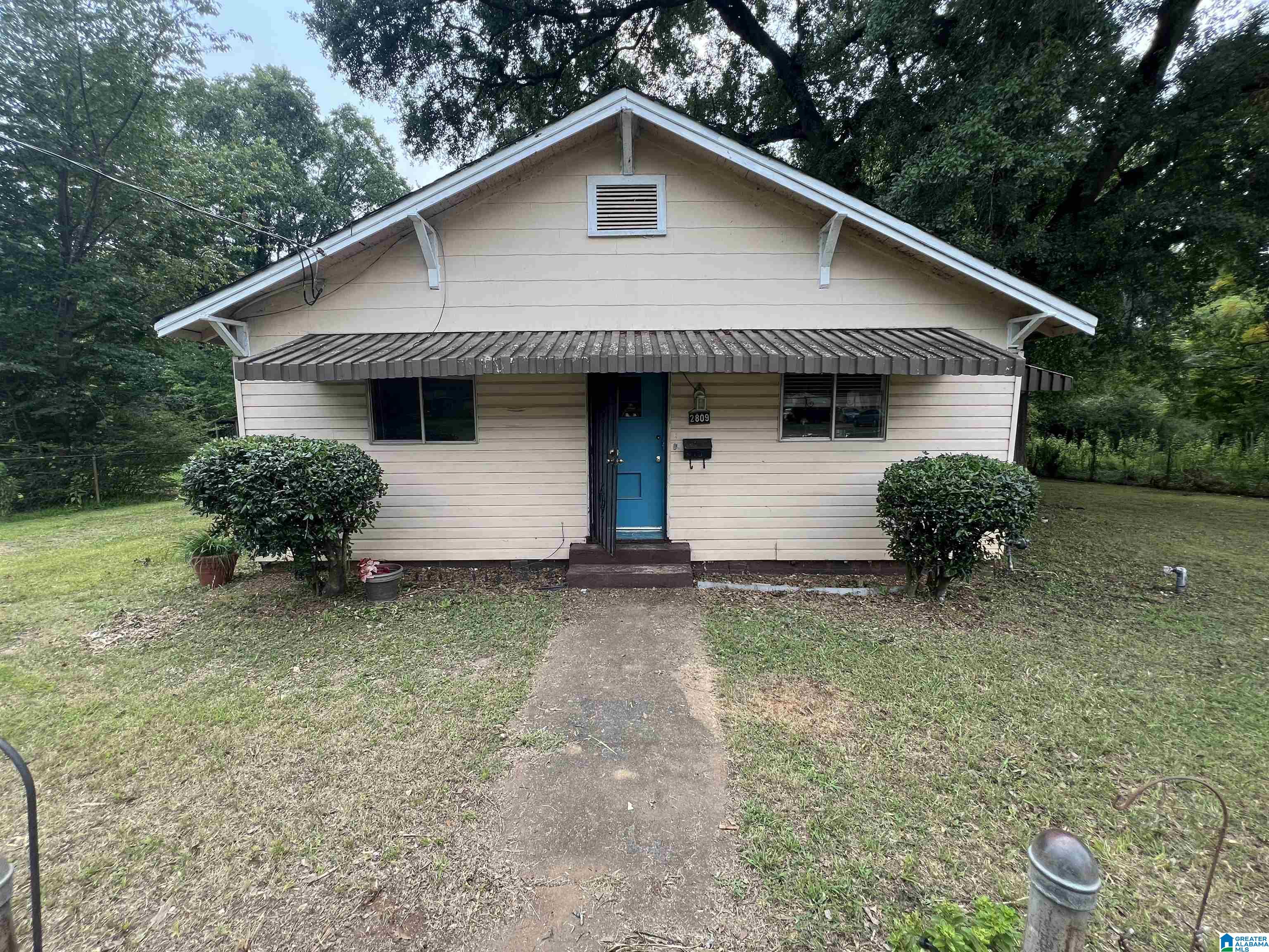 Photo 2 of Single family home for sale at 2809 Parklawn Ave Sw, Birmingham, AL 35211 | MLS# 21460944 | Listing updated on 2026-08-19