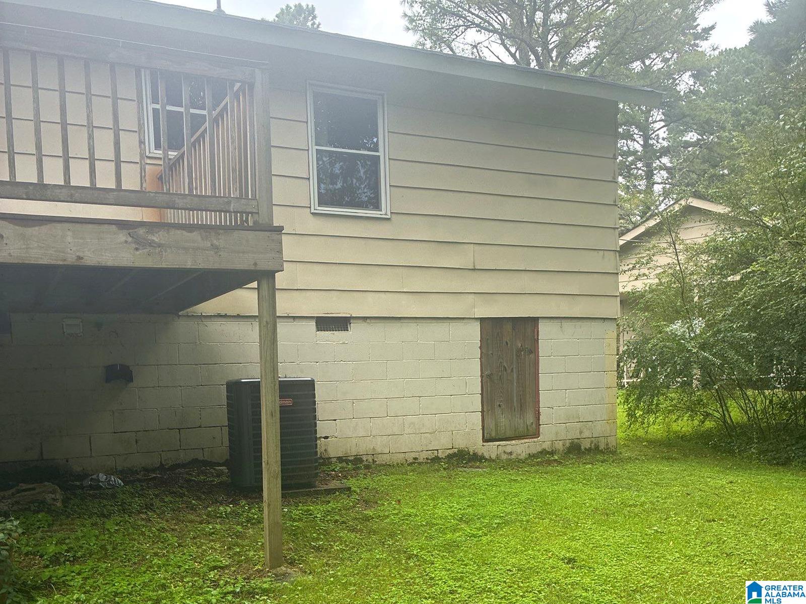 8th image of 1713 5th Pl Nw, Center Point, AL 35215 | MLS# 21460989