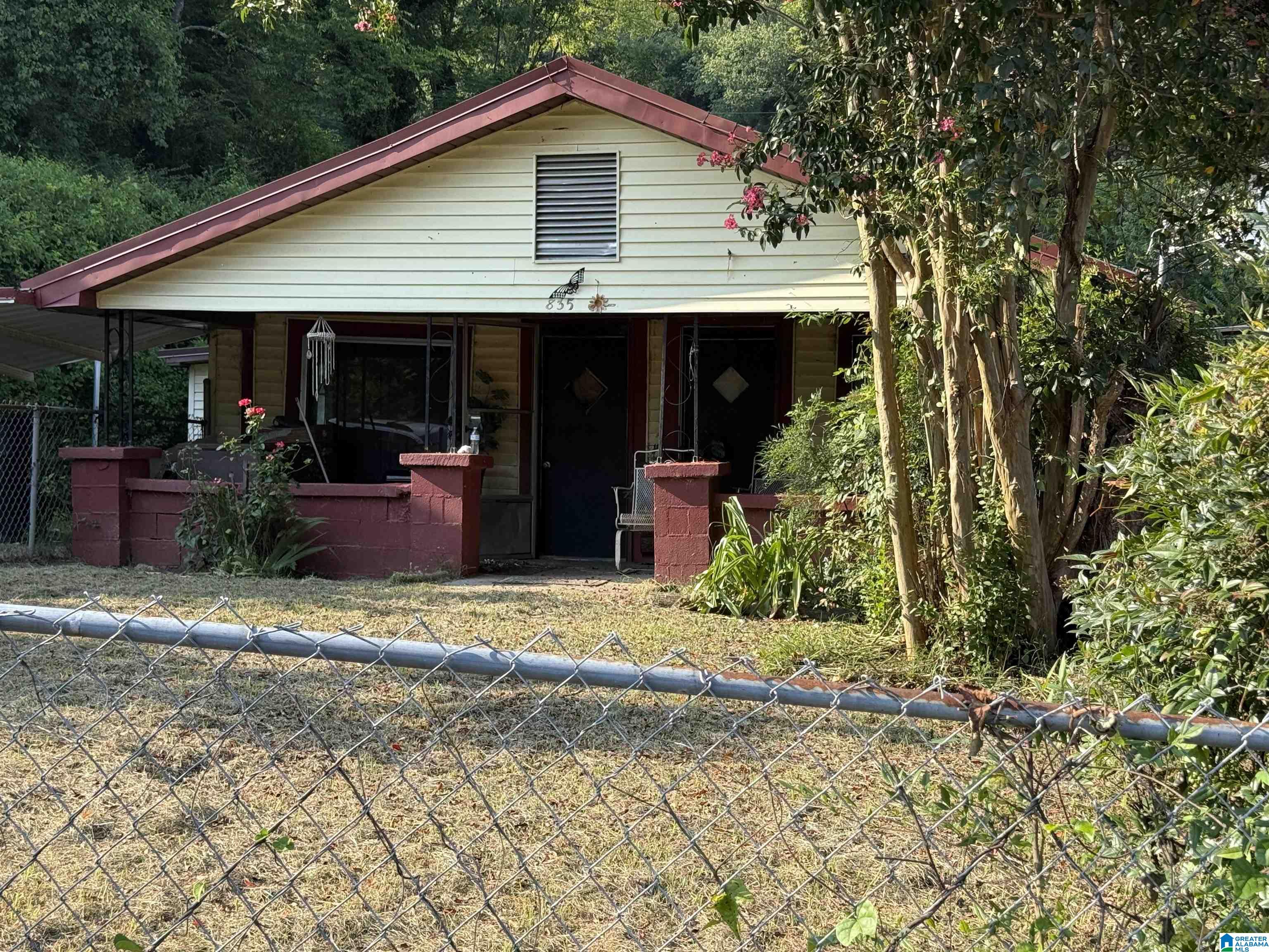 29th image of 835 Avenue F, Gadsden, AL 35901 | MLS# 21461008